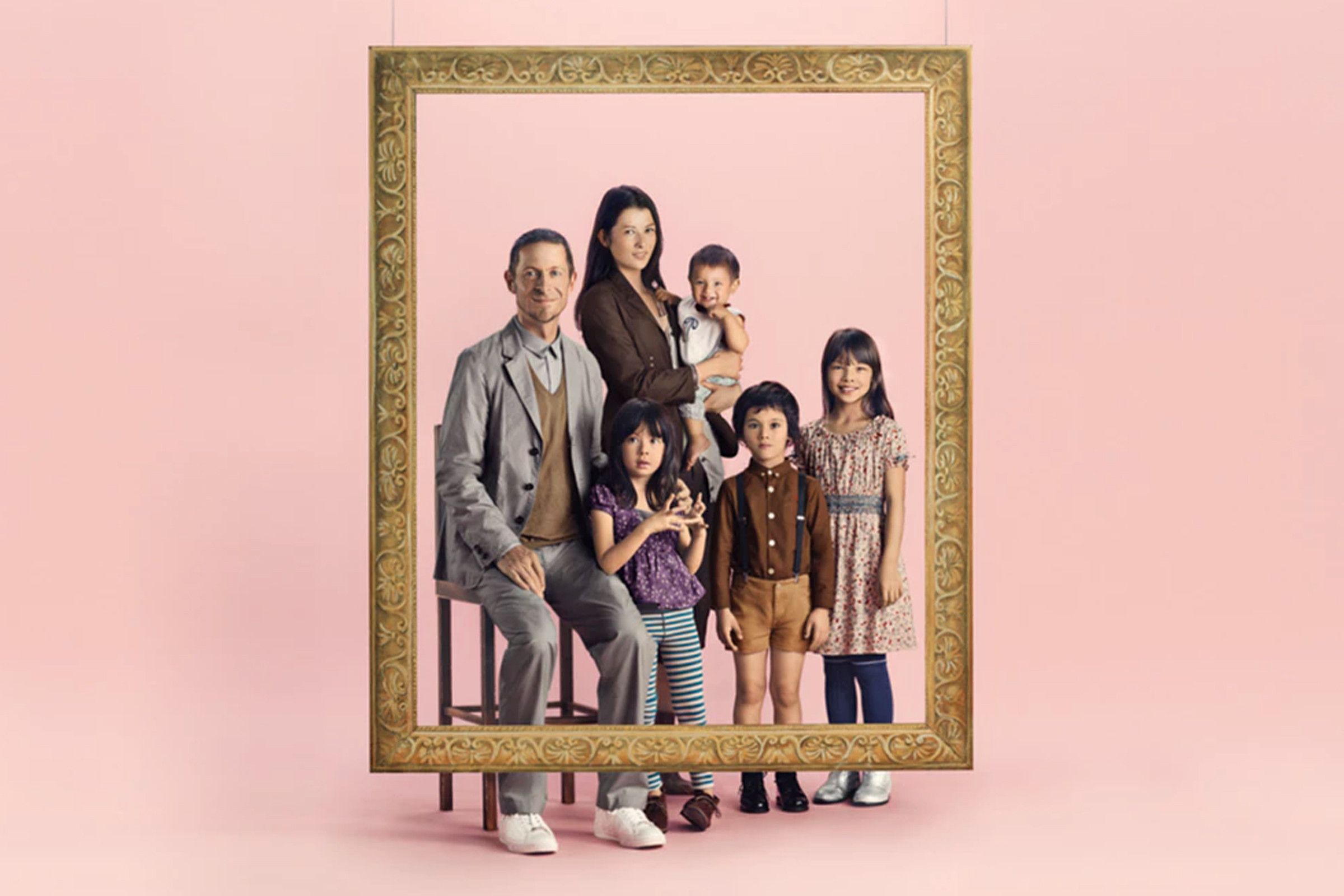 Ad for Uniqlo's UU Spring/Summer 2012 collection