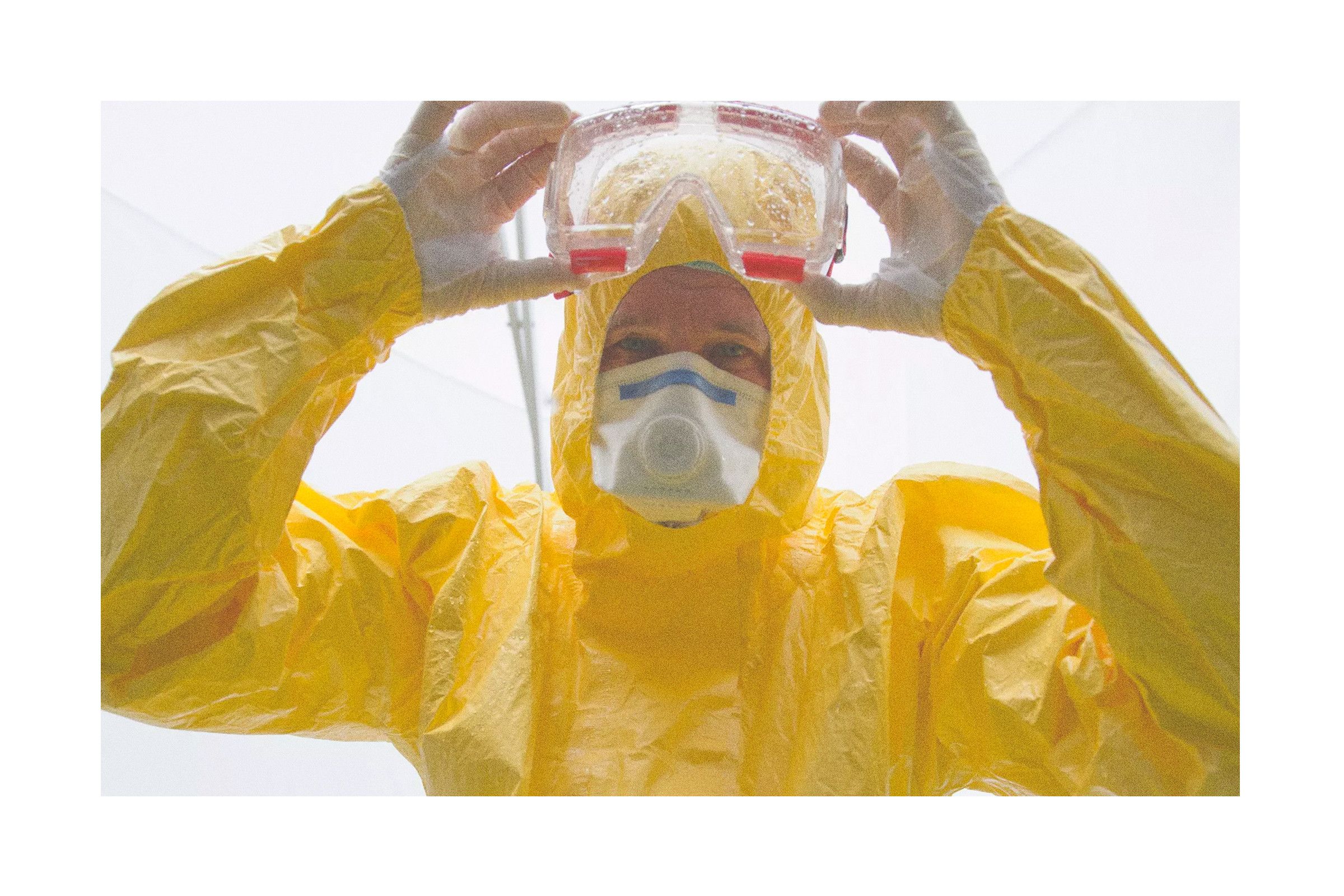 How Long do Germs and Viruses Live on Clothing?