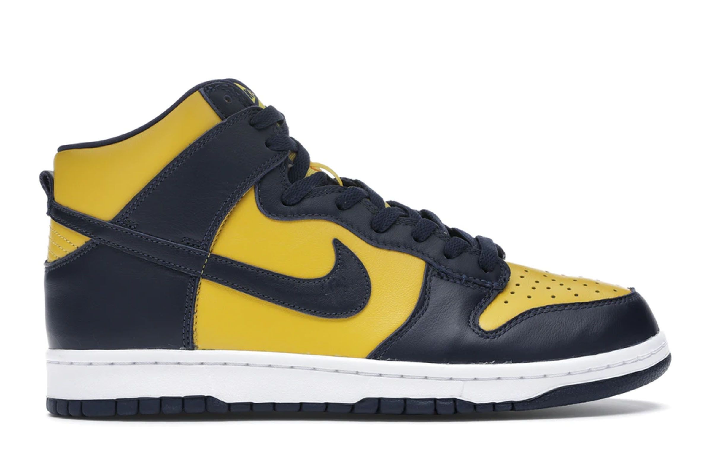 Nike Dunk “Be True To Your School” Series