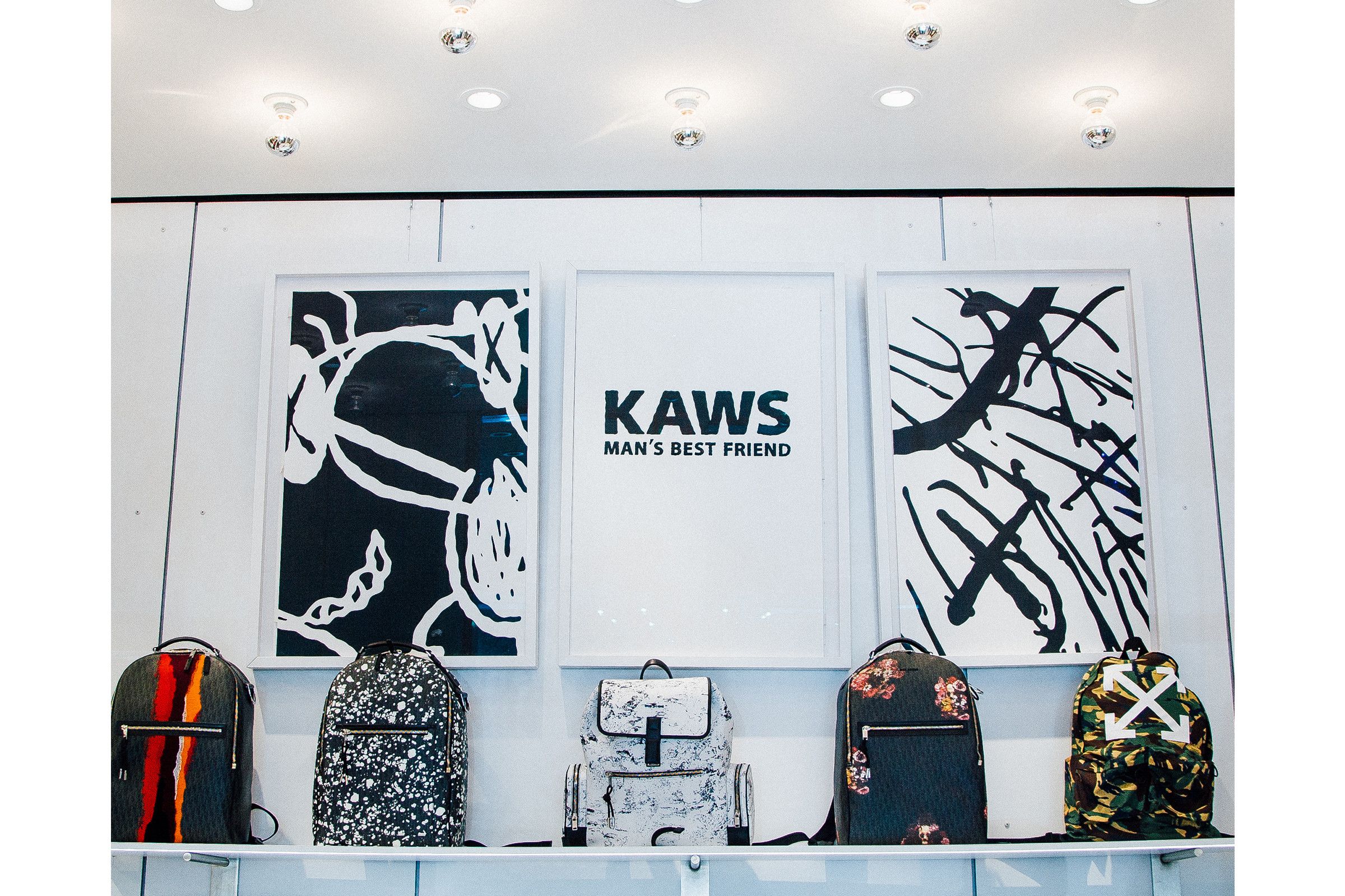 LV X KAWS KEY HOLDER WOMEN MEN PENDANT, Luxury, Bags & Wallets on Carousell