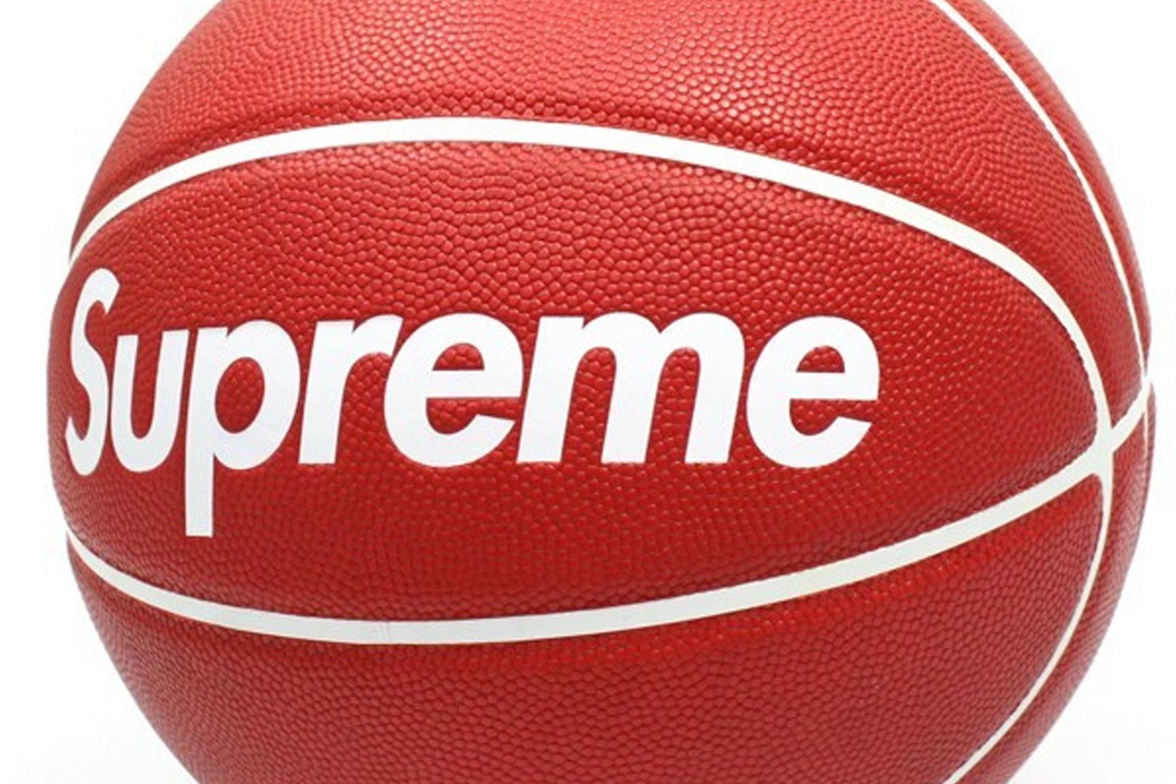 Supreme, Accessories