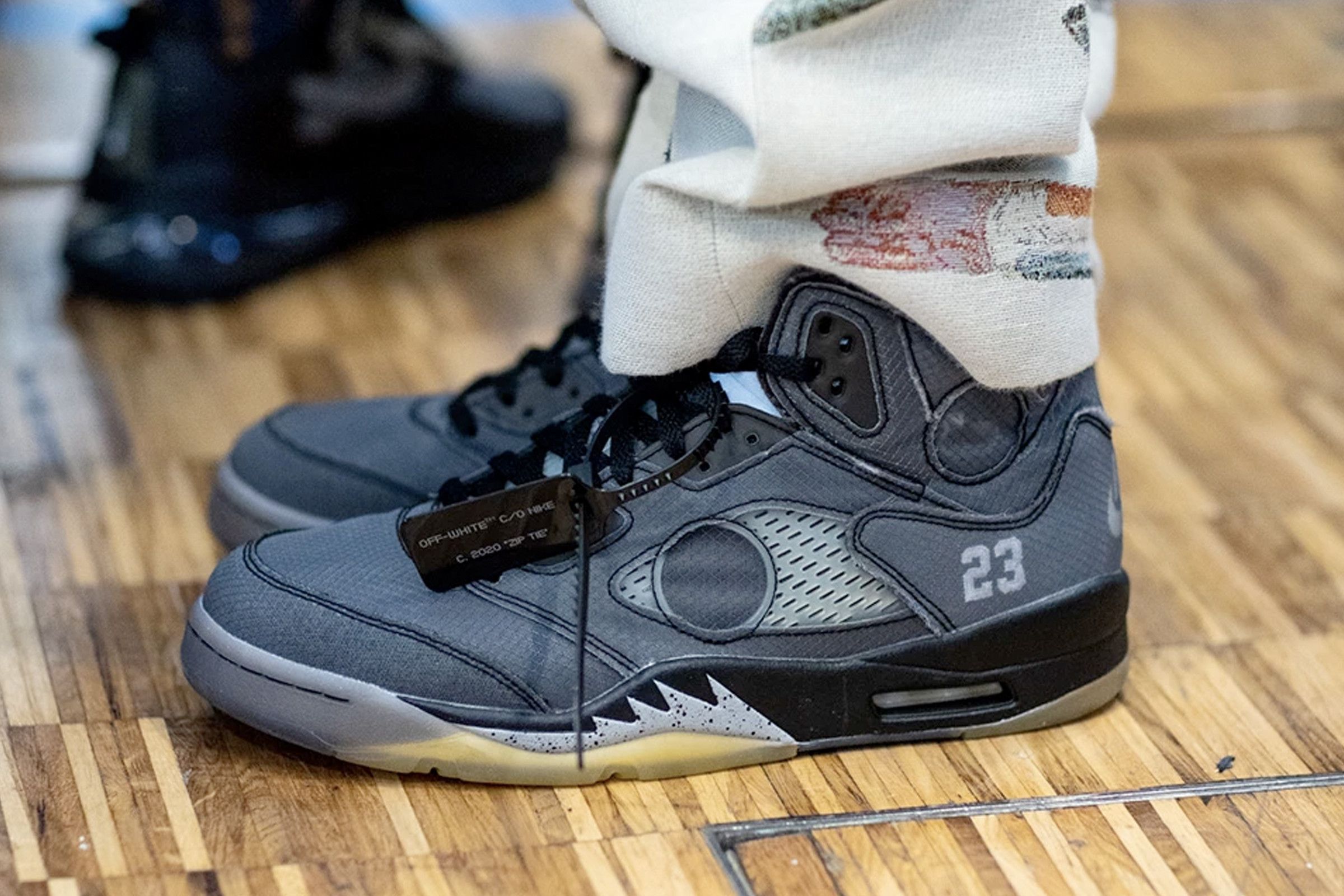 Off-White x Air Jordan 5 Black