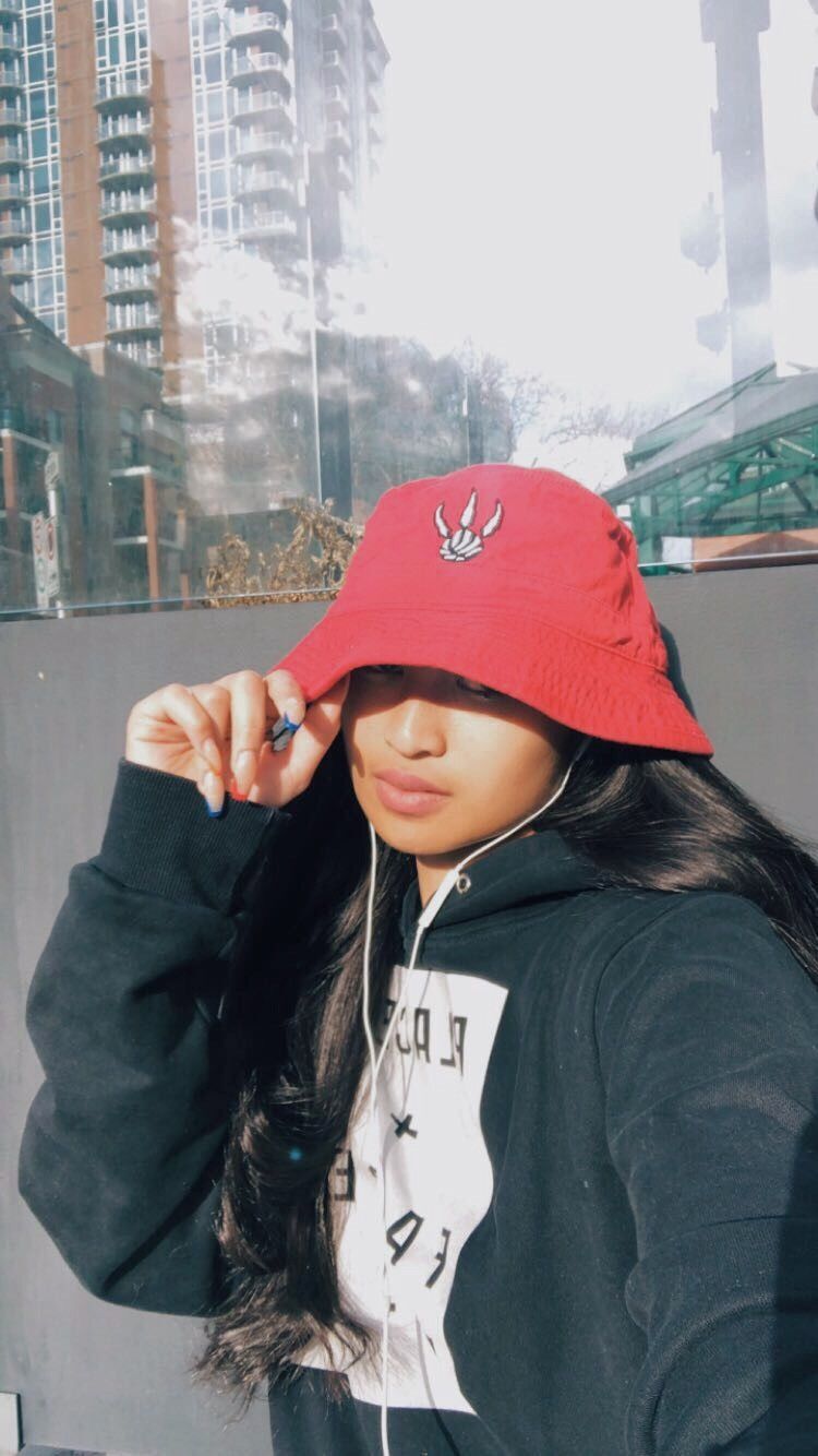 Grailed profile picture for @mara