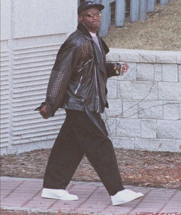 Grailed profile picture for @ours