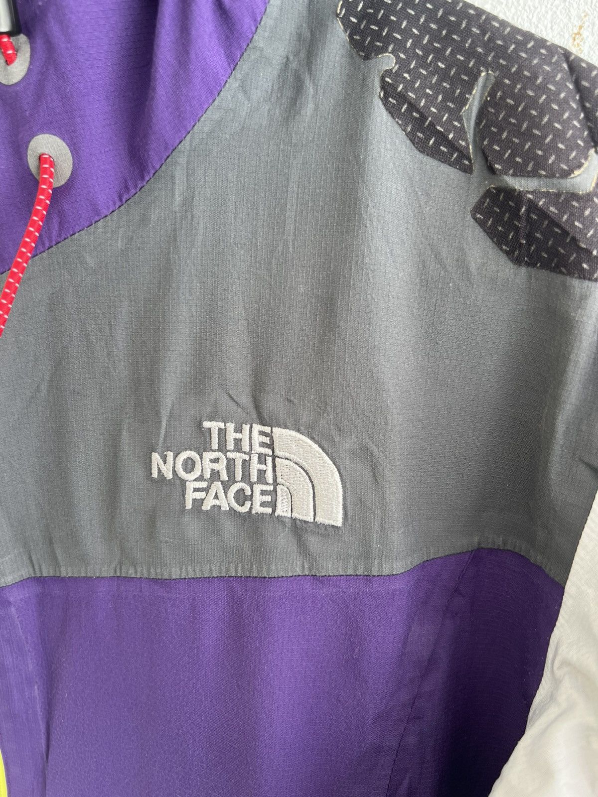The North Face The North Face Full Zipper Light Jacket Size US L / EU 52-54 / 3 - 3 Thumbnail