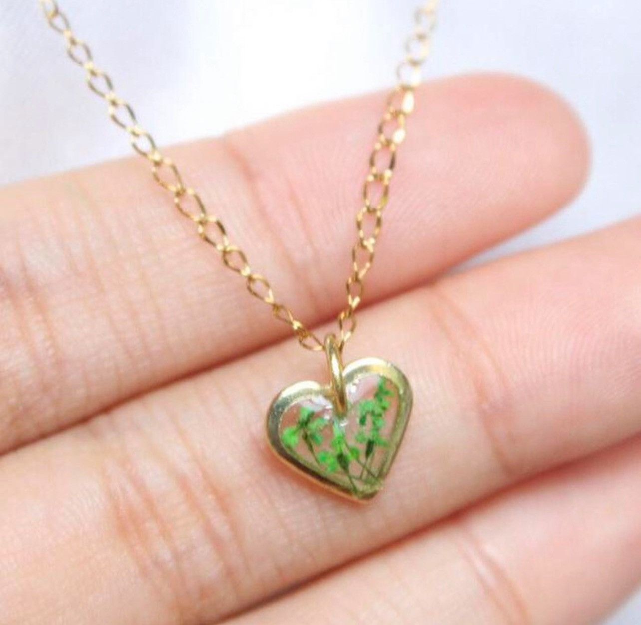 Handmade × Other Pressed Flower Necklace - Gold Necklace Size ONE SIZE - 1 Thumbnail