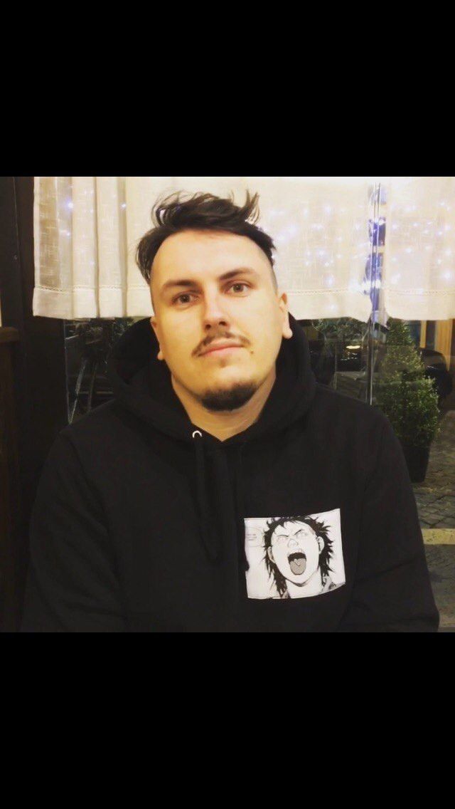 Grailed profile picture for @Goldstein