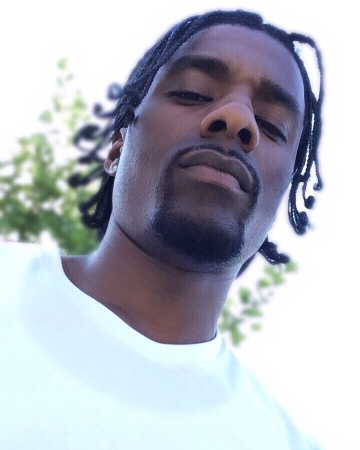 Grailed profile picture for @surfboard