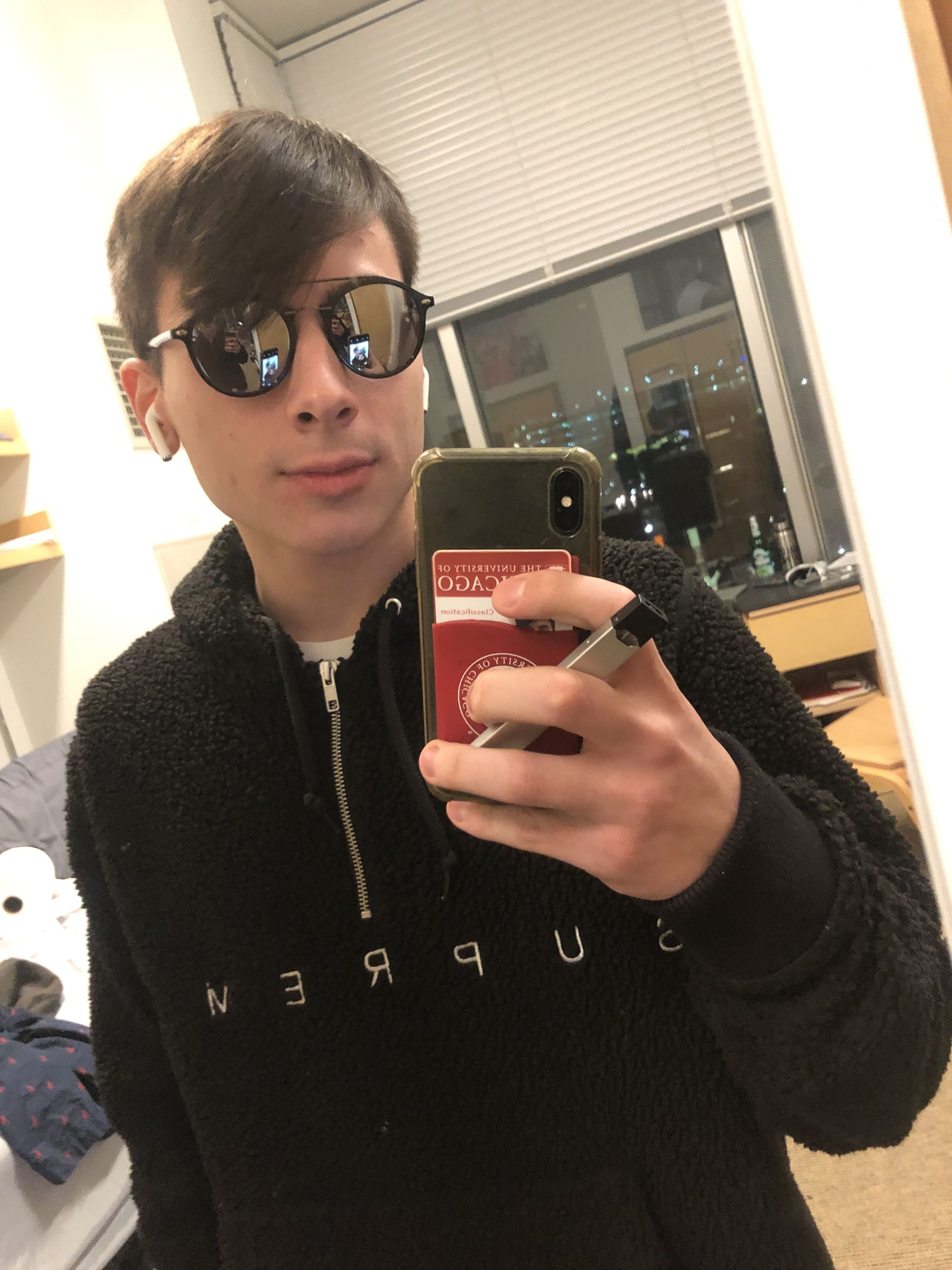 Grailed profile picture for @gv