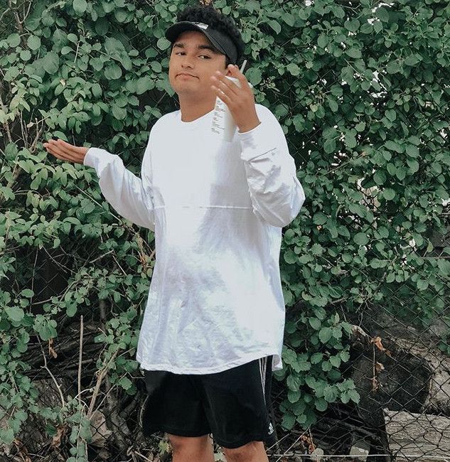 Grailed profile picture for @YESH