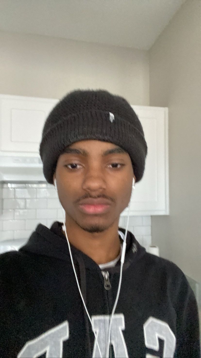 Grailed profile picture for @fr0