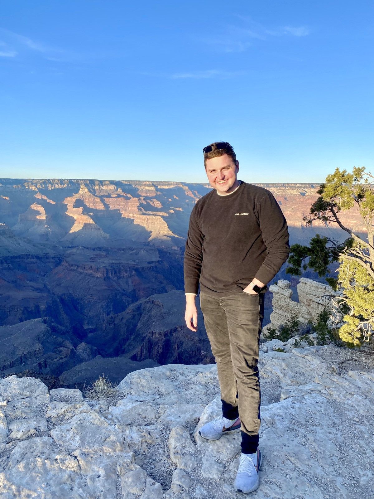 Grailed profile picture for @correspondent