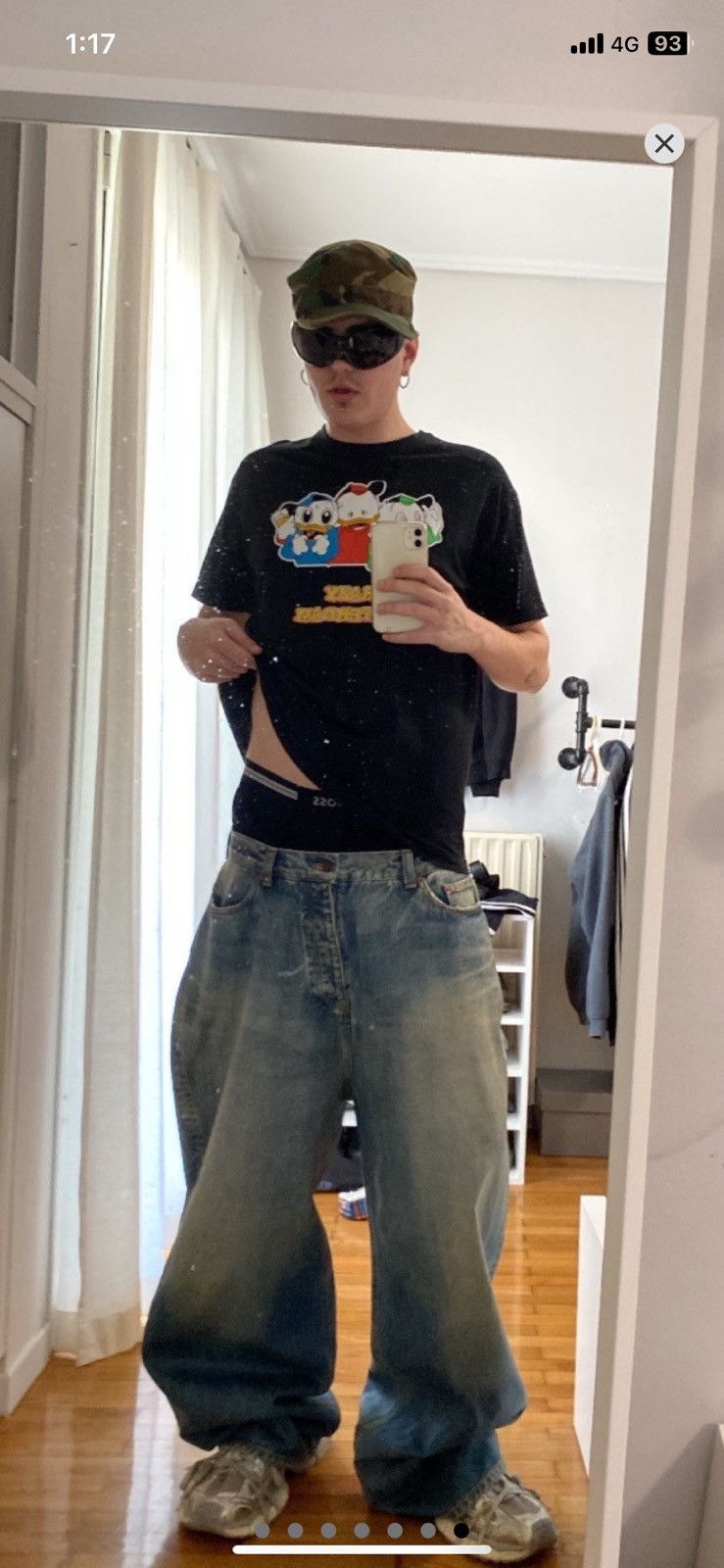 Balenciaga Balenciaga Waxed baggy jean Size US 34 / EU 50 - 7 Thumbnail