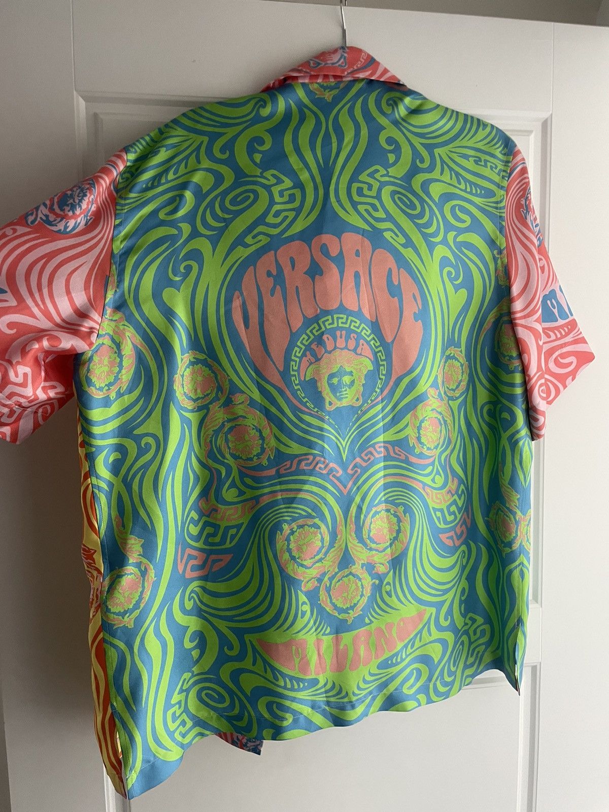 Versace Versace pop Medusa music silk Size US M / EU 48-50 / 2 - 3 Thumbnail