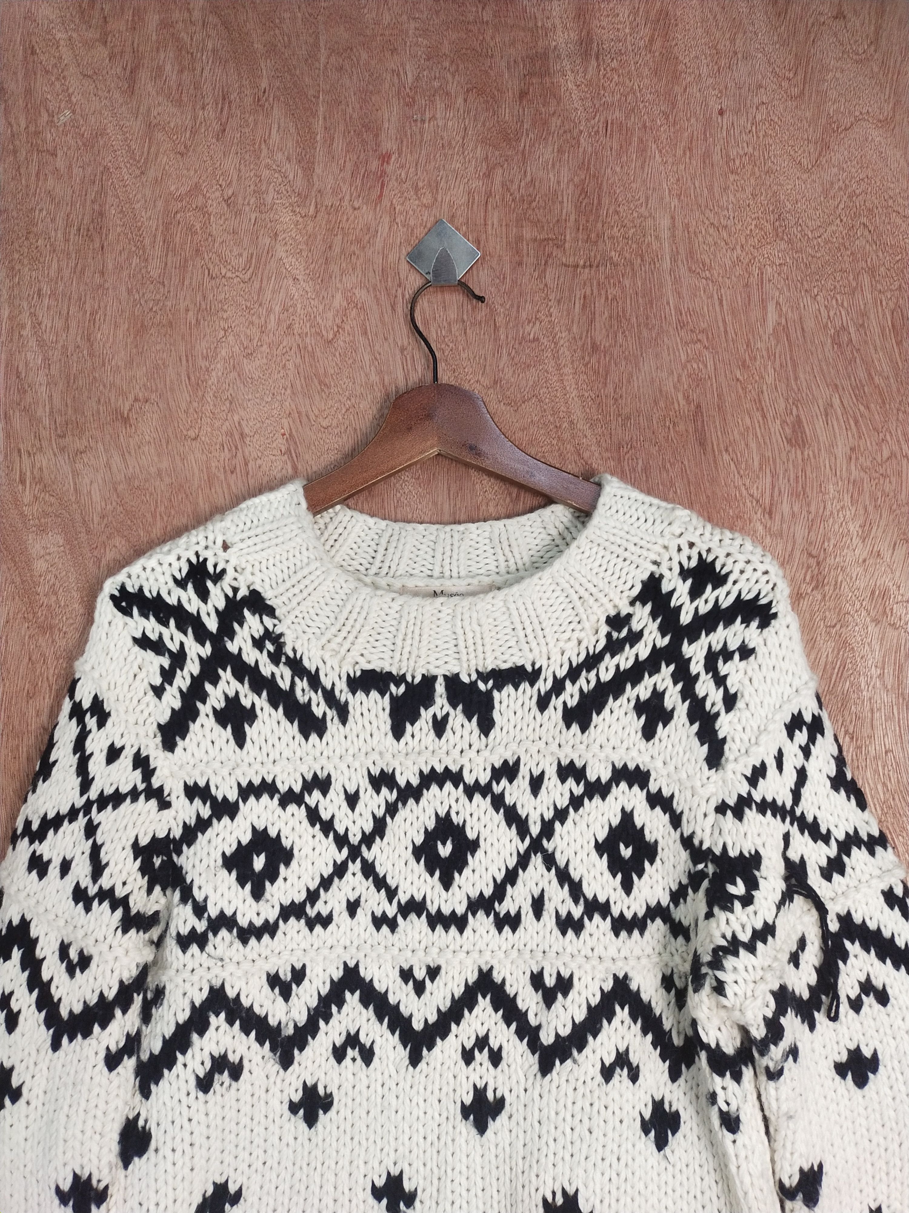 Vintage Musee white art sweatshirt knitwear #H280 Size US M / EU 48-50 / 2 - 2 Thumbnail