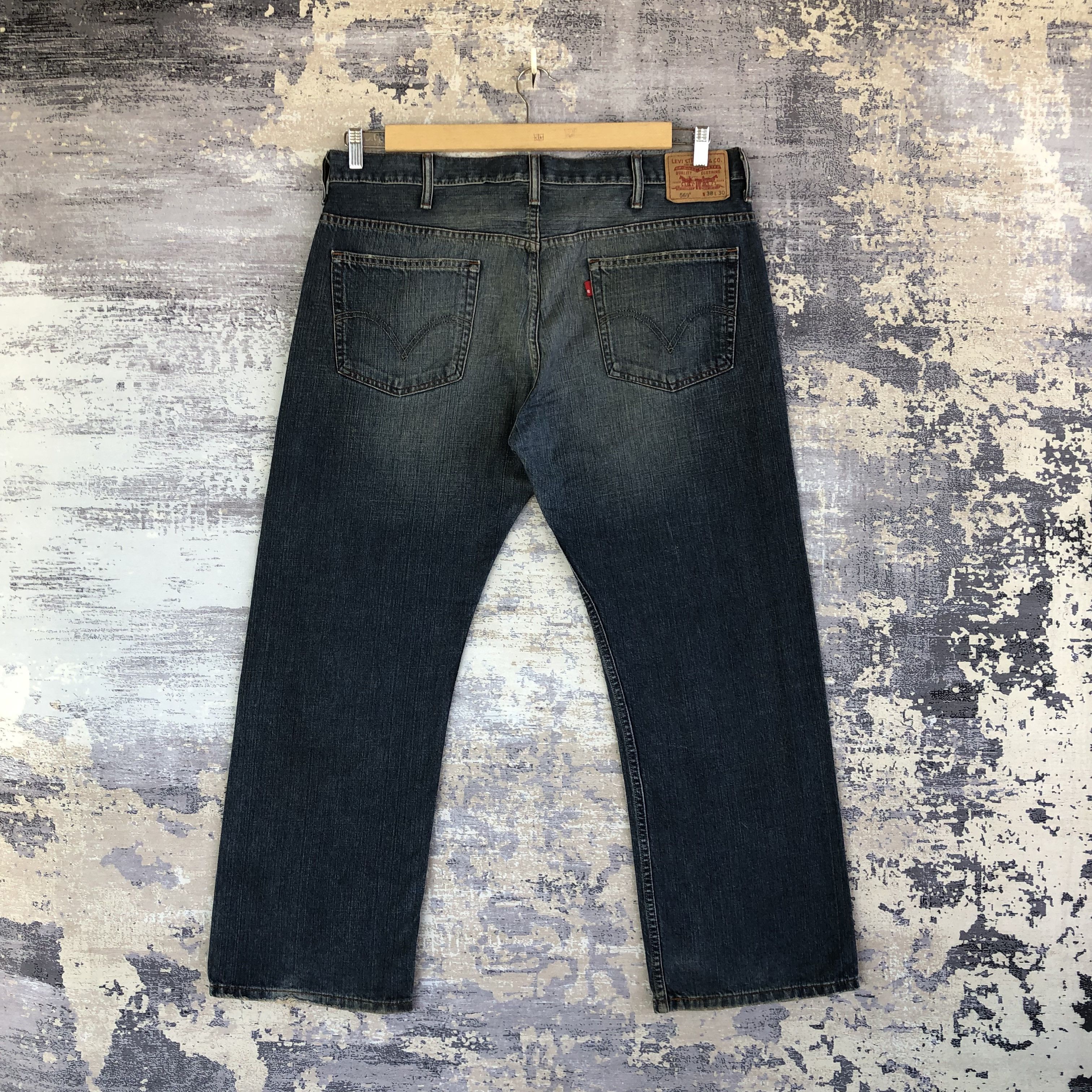 Jean Vintage Levis Baggy Jeans Dark Blue Levi's 569 Denim Pants Size US 40 / EU 56 - 2 Thumbnail