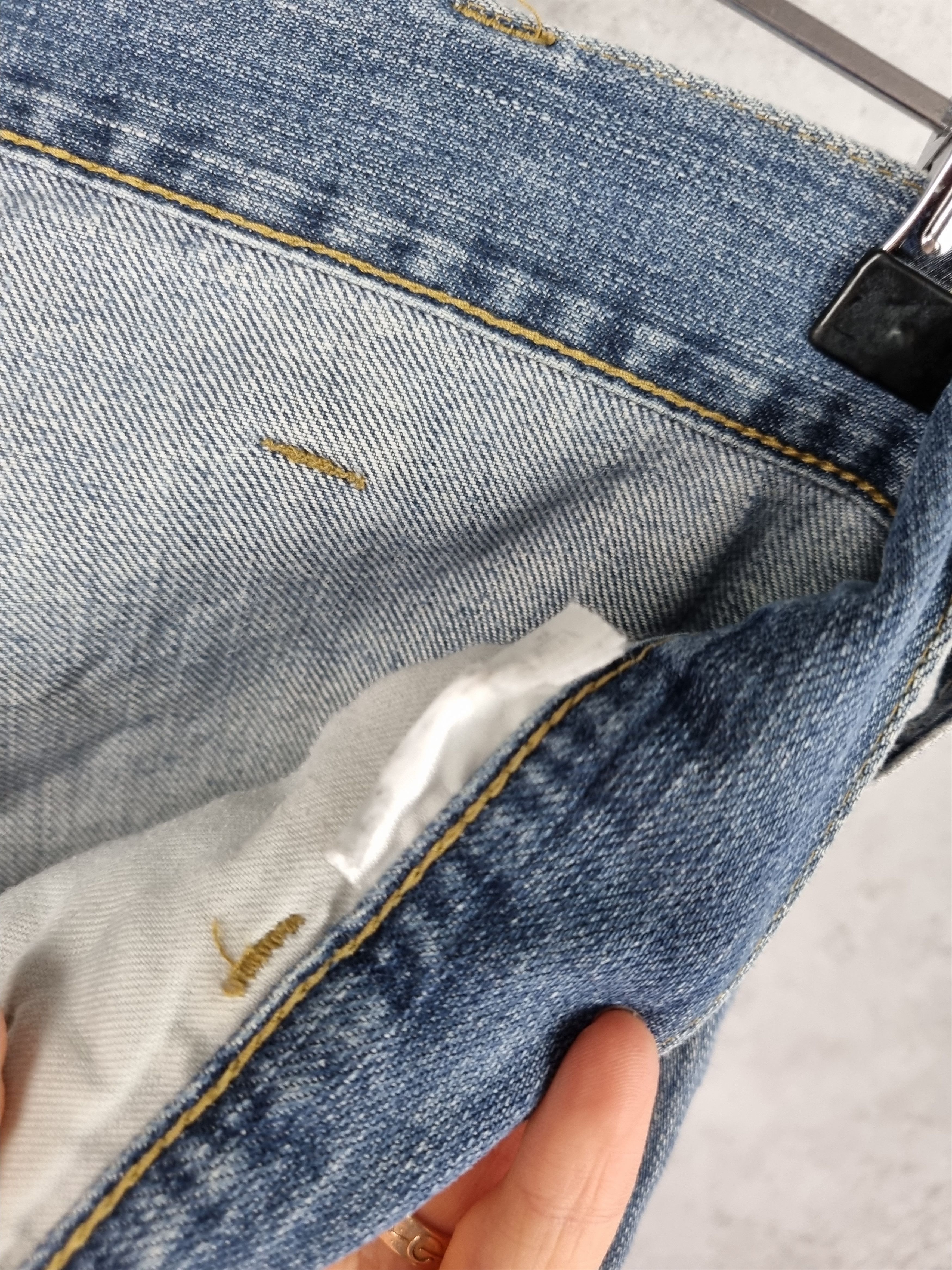 Vintage Carhartt Carpenter Denim Dirty Shorts Size US 32 / EU 48 - 8 Thumbnail