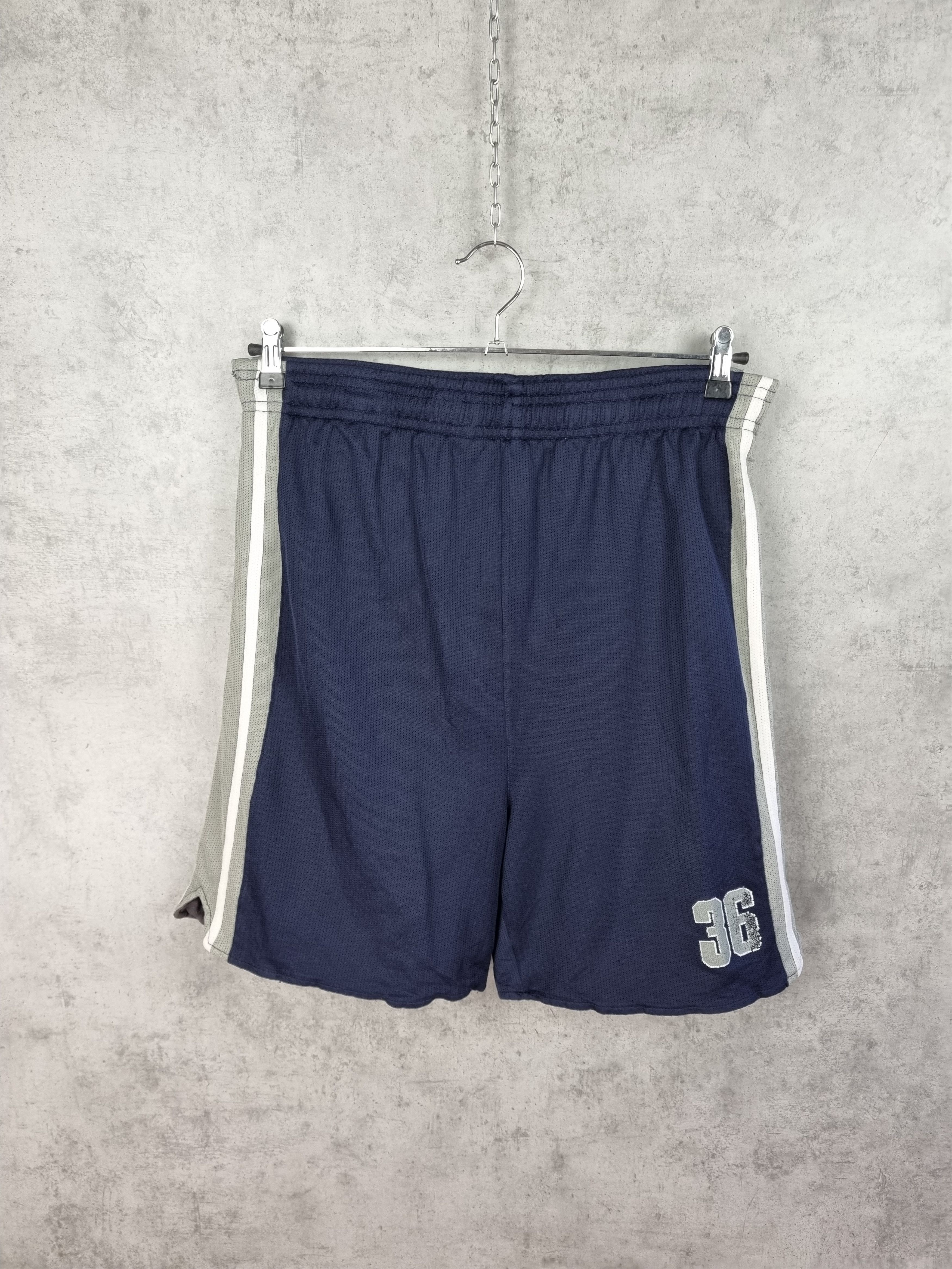 Vintage × Wu-Tang Clan 90s Wu Wear by Wu Tang Clan Short Size US 32 / EU 48 - 1 Thumbnail