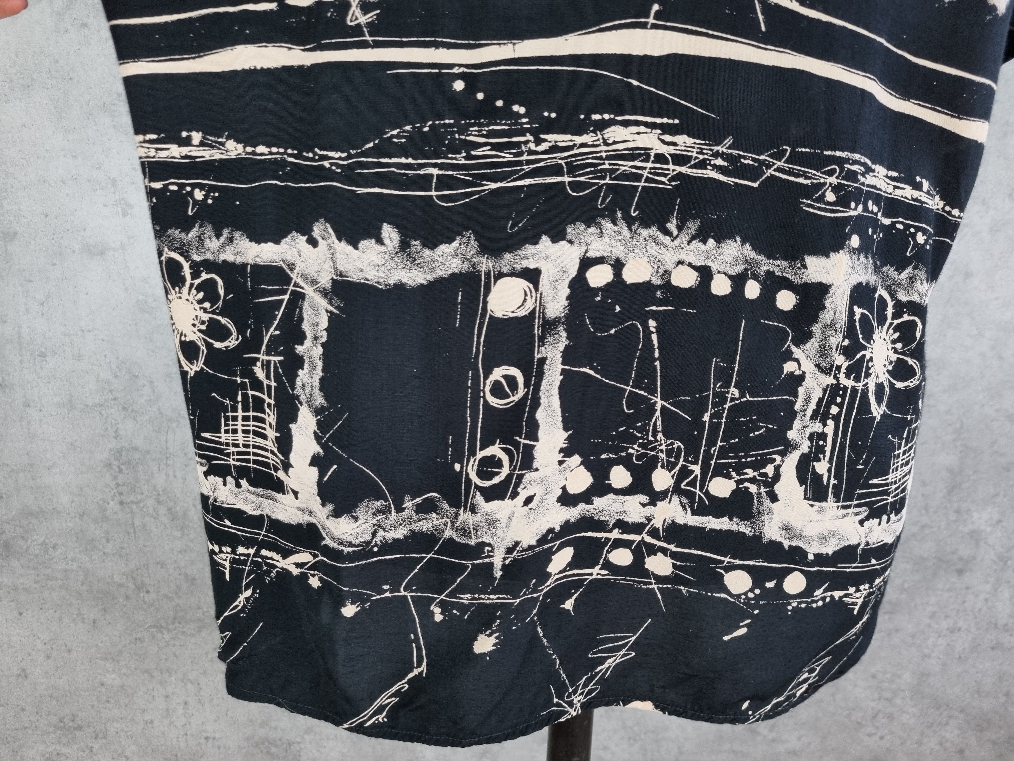 Pierre Cardin × Vintage 90s Viscose Pierre Cardin Chemises Abstract Rare Shirt Size US L / EU 52-54 / 3 - 12 Thumbnail