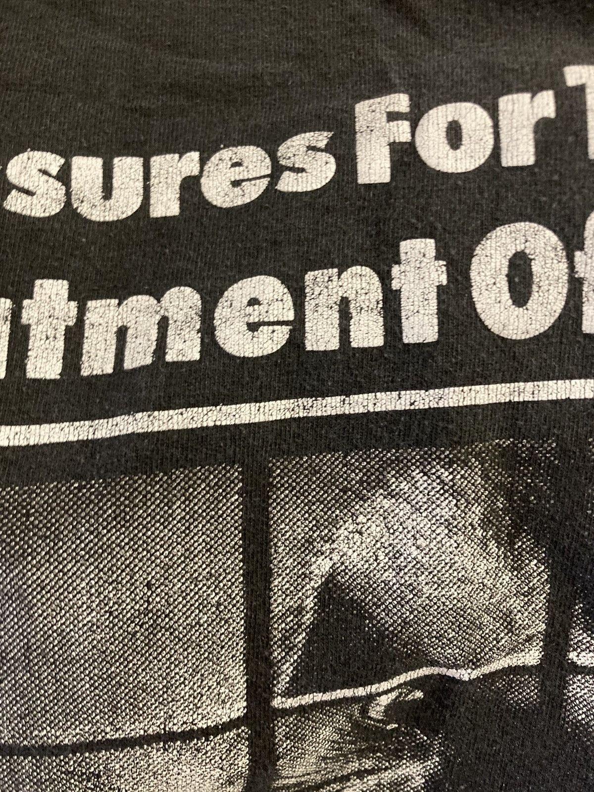 Pleasures Pleasures Endangered Animals Tee Size US S / EU 44-46 / 1 - 3 Thumbnail