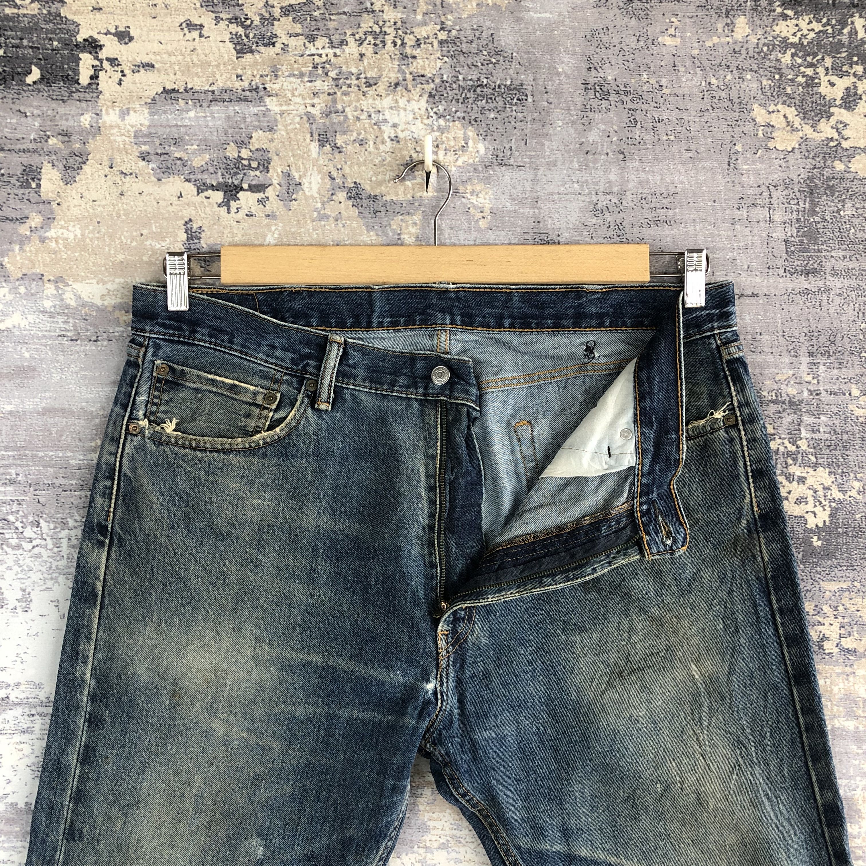 Levi's Vintage Levis Distressed Jeans Levi's 505 Stonewash Denim Size US 40 / EU 56 - 6 Thumbnail
