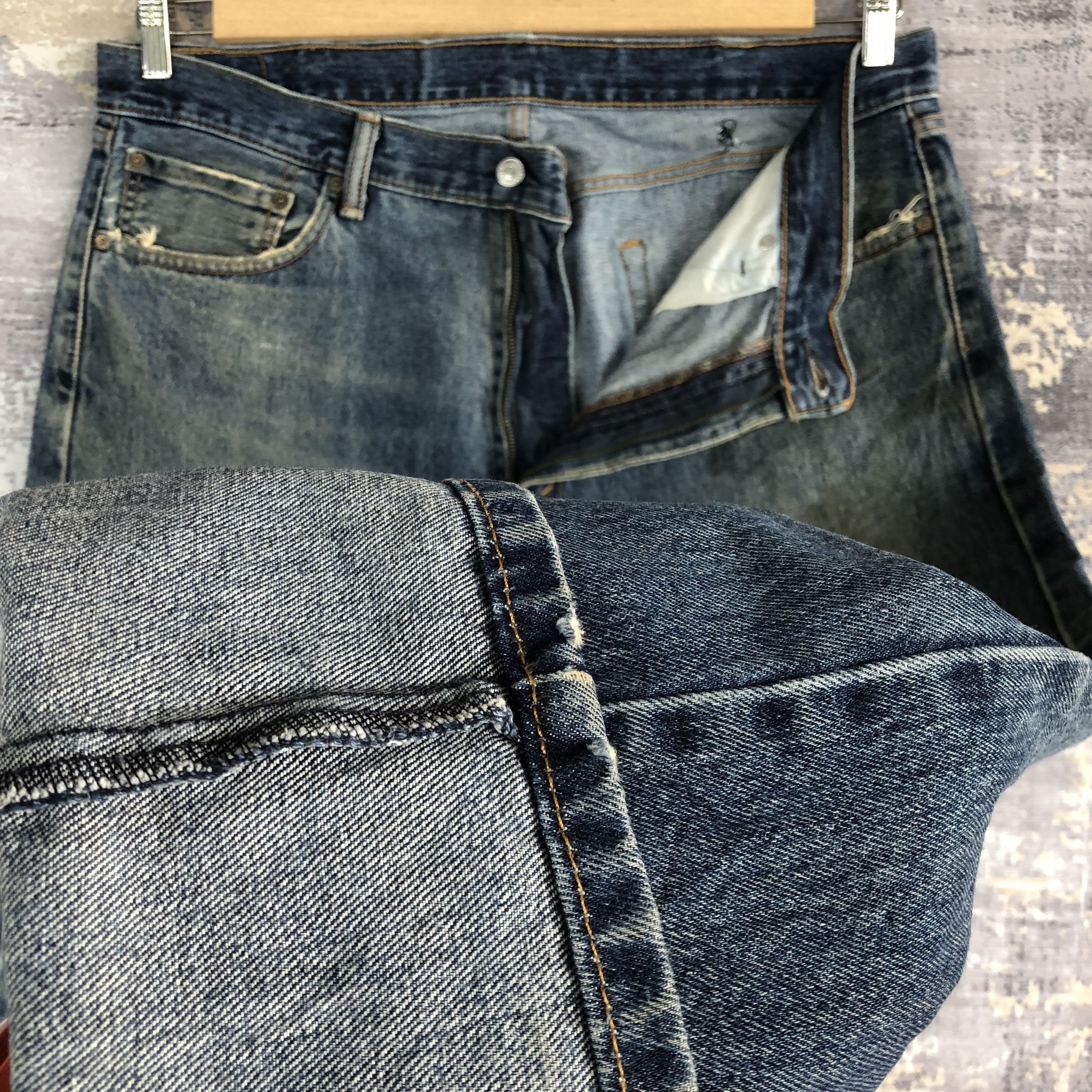 Levi's Vintage Levis Distressed Jeans Levi's 505 Stonewash Denim Size US 40 / EU 56 - 8 Thumbnail