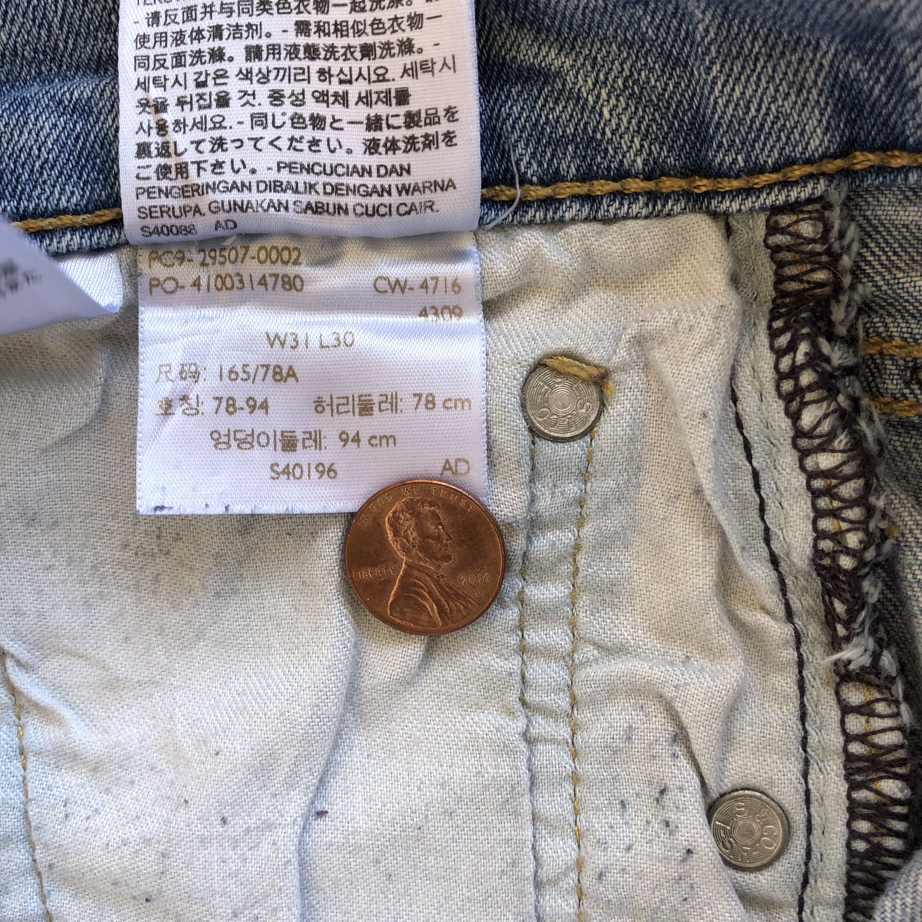 Levi's Vintage Levis 507 Light Wash Jeans Distressed Levi's Denim Size US 30 / EU 46 - 10 Thumbnail