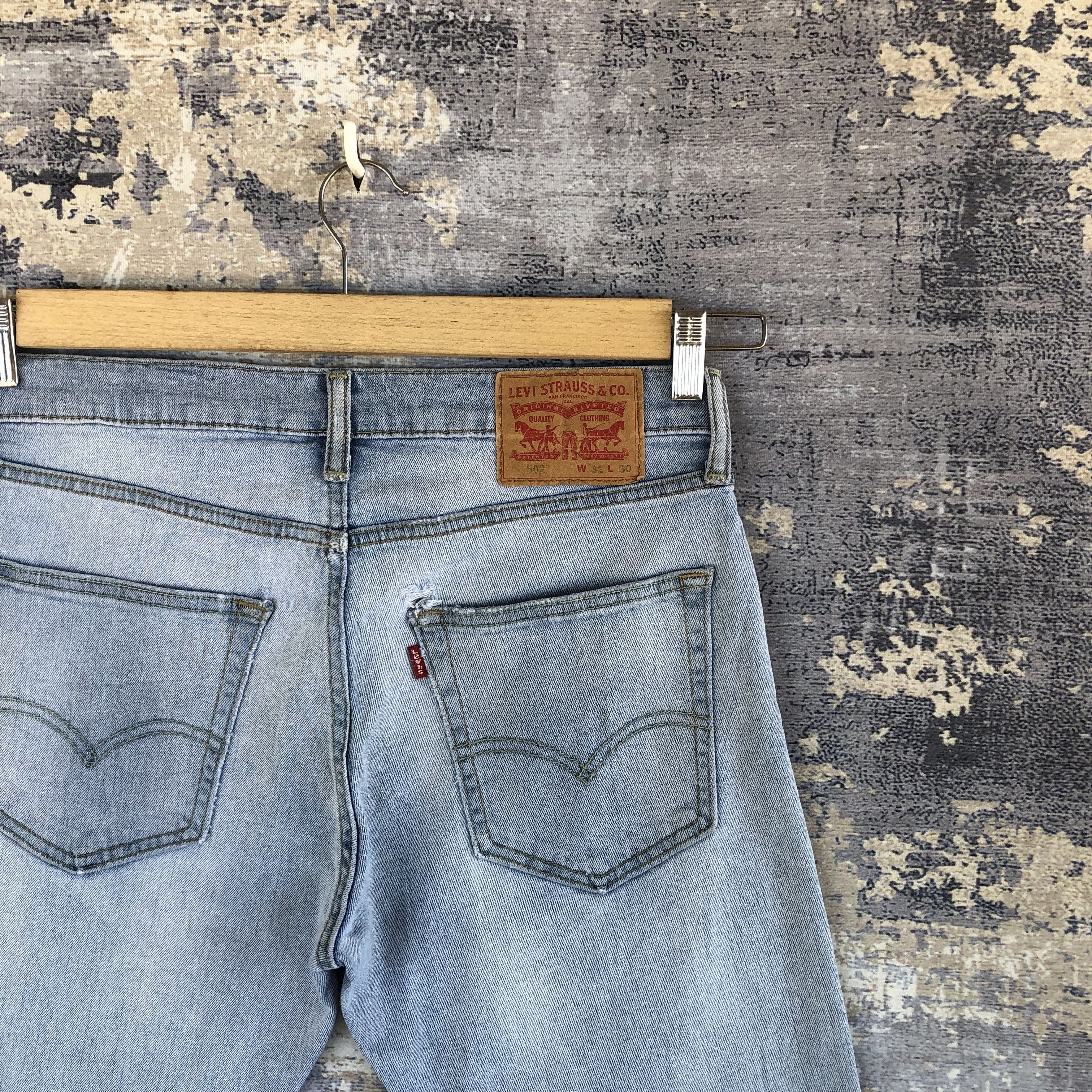 Levi's Vintage Levis 507 Light Wash Jeans Distressed Levi's Denim Size US 30 / EU 46 - 5 Thumbnail