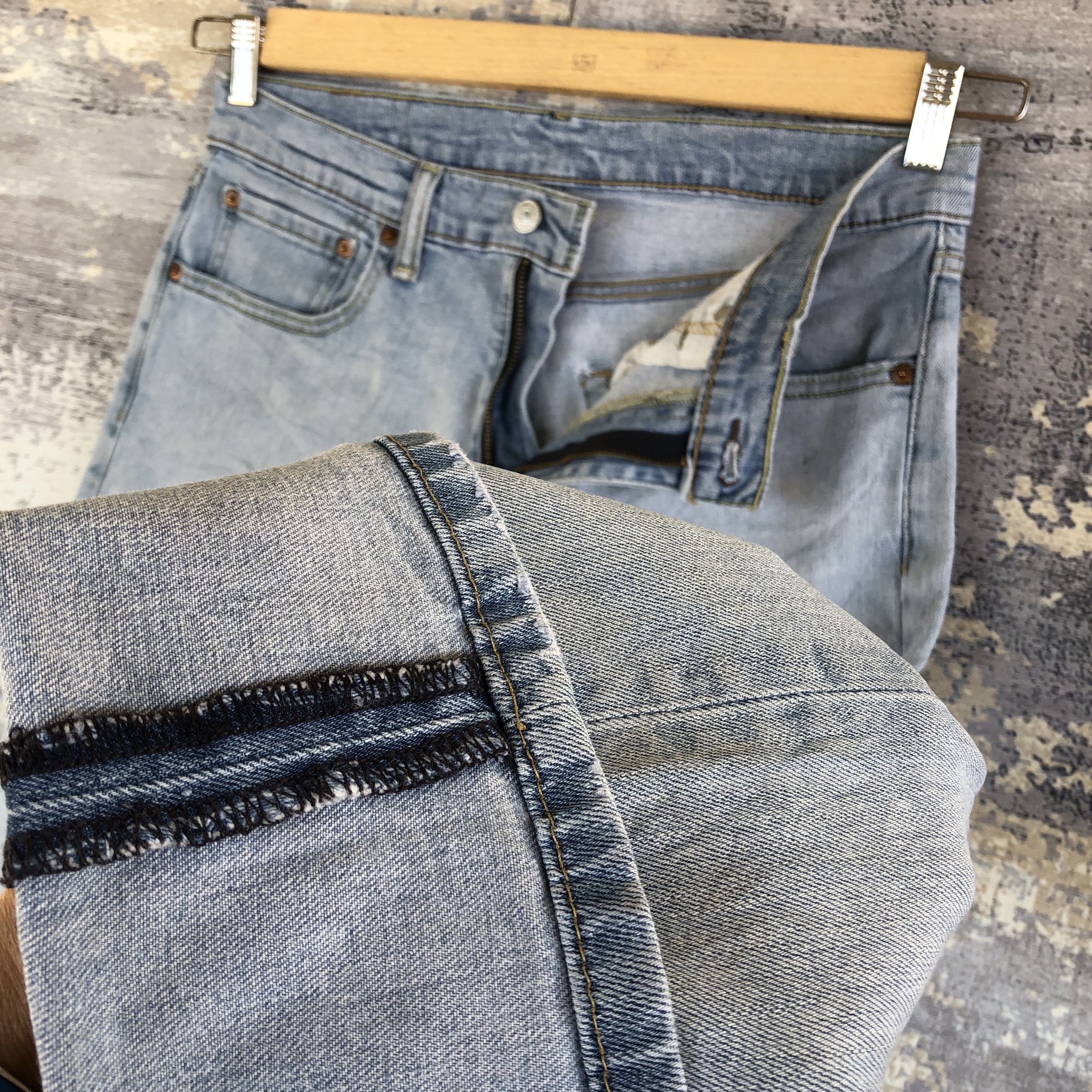 Levi's Vintage Levis 507 Light Wash Jeans Distressed Levi's Denim Size US 30 / EU 46 - 8 Thumbnail