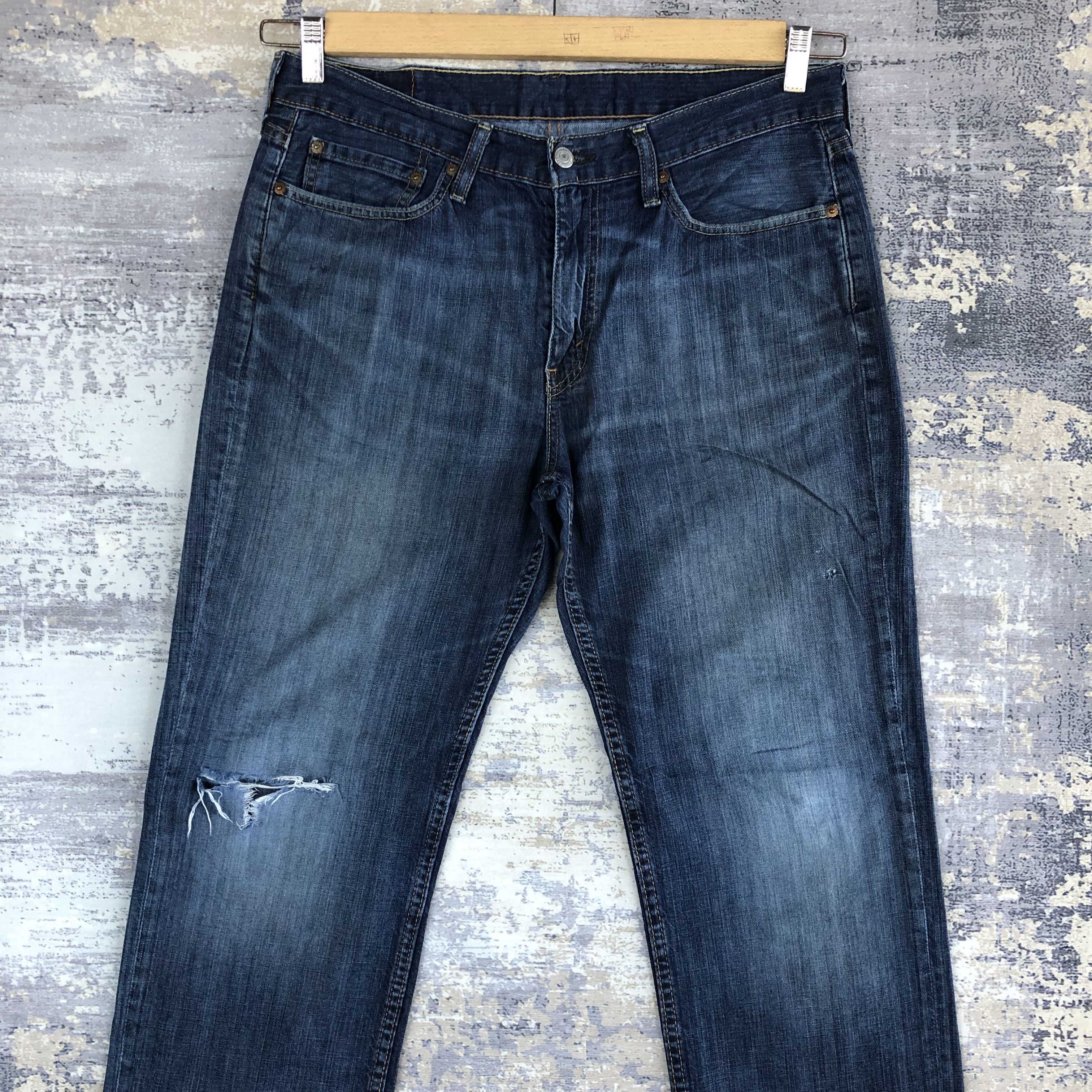 Levi's Vintage Levis Denim Blue Distressed Levi's 514 Jeans Pants Size US 32 / EU 48 - 3 Thumbnail