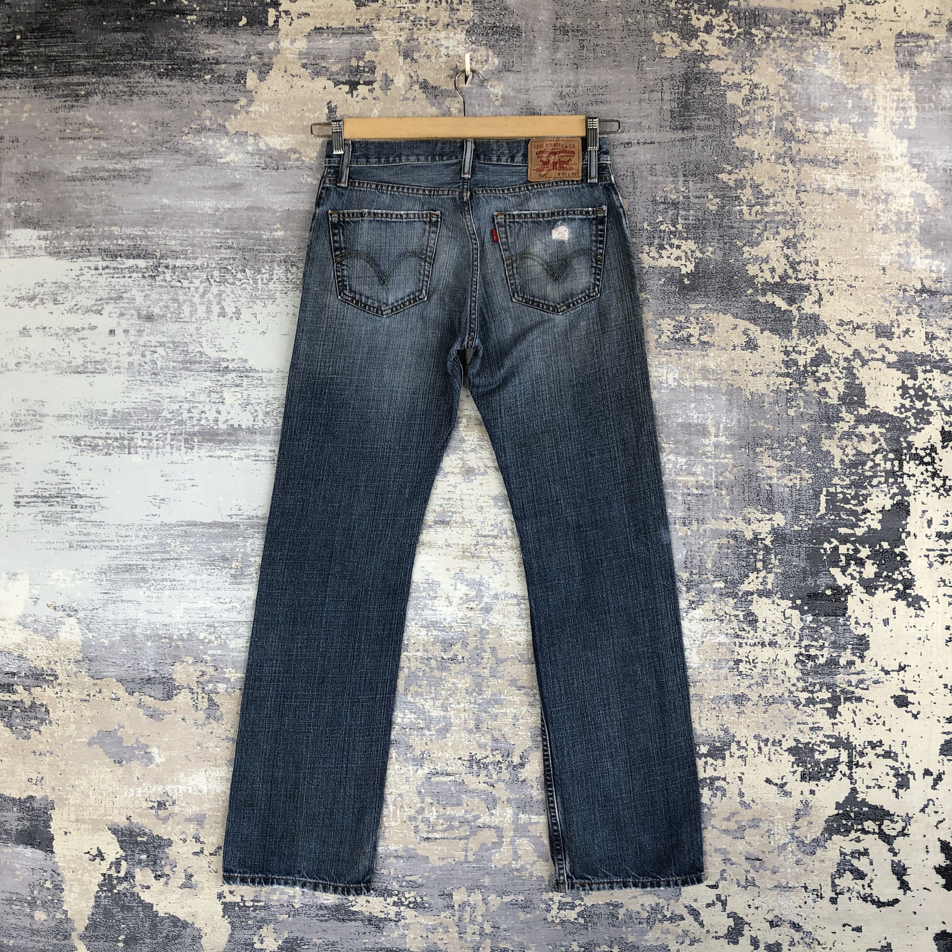 Levi's Vintage Levis 505 Distressed Jeans Levi's 505 Faded Denim Size US 30 / EU 46 - 2 Thumbnail