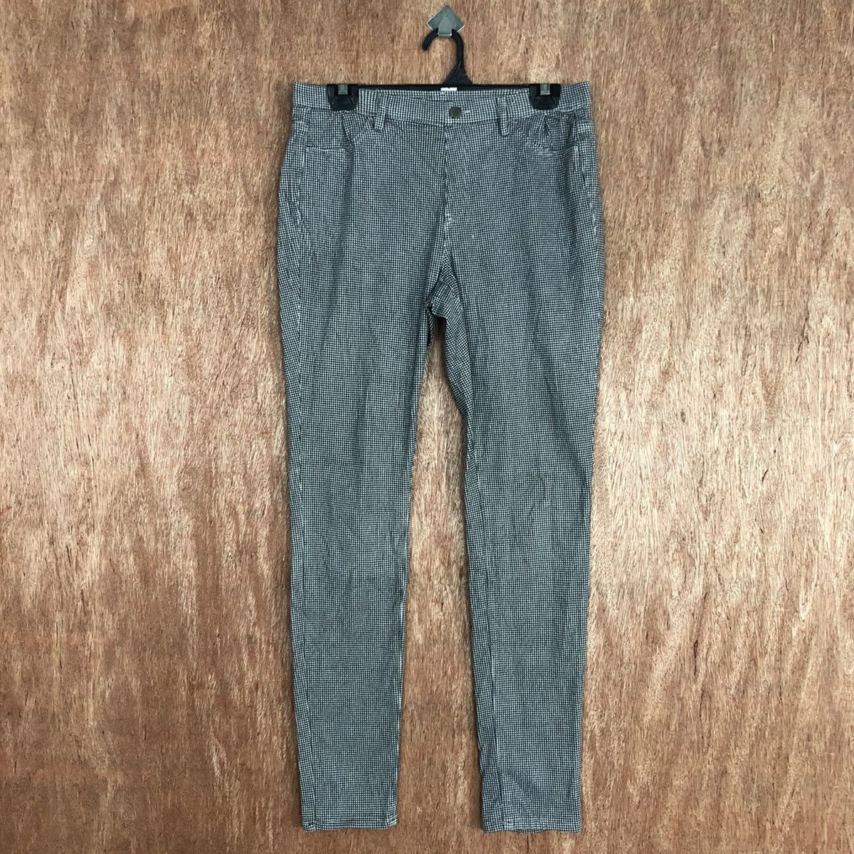 image of Uniqlo Vintage Art Pant (Retro Fashion Design) in Mix, Men's (Size 26)