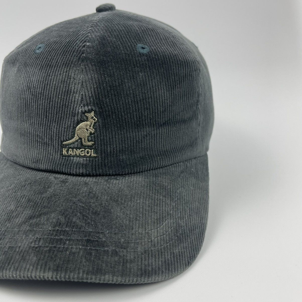 Kangol Kangol corduroy hat Size ONE SIZE - 7 Thumbnail