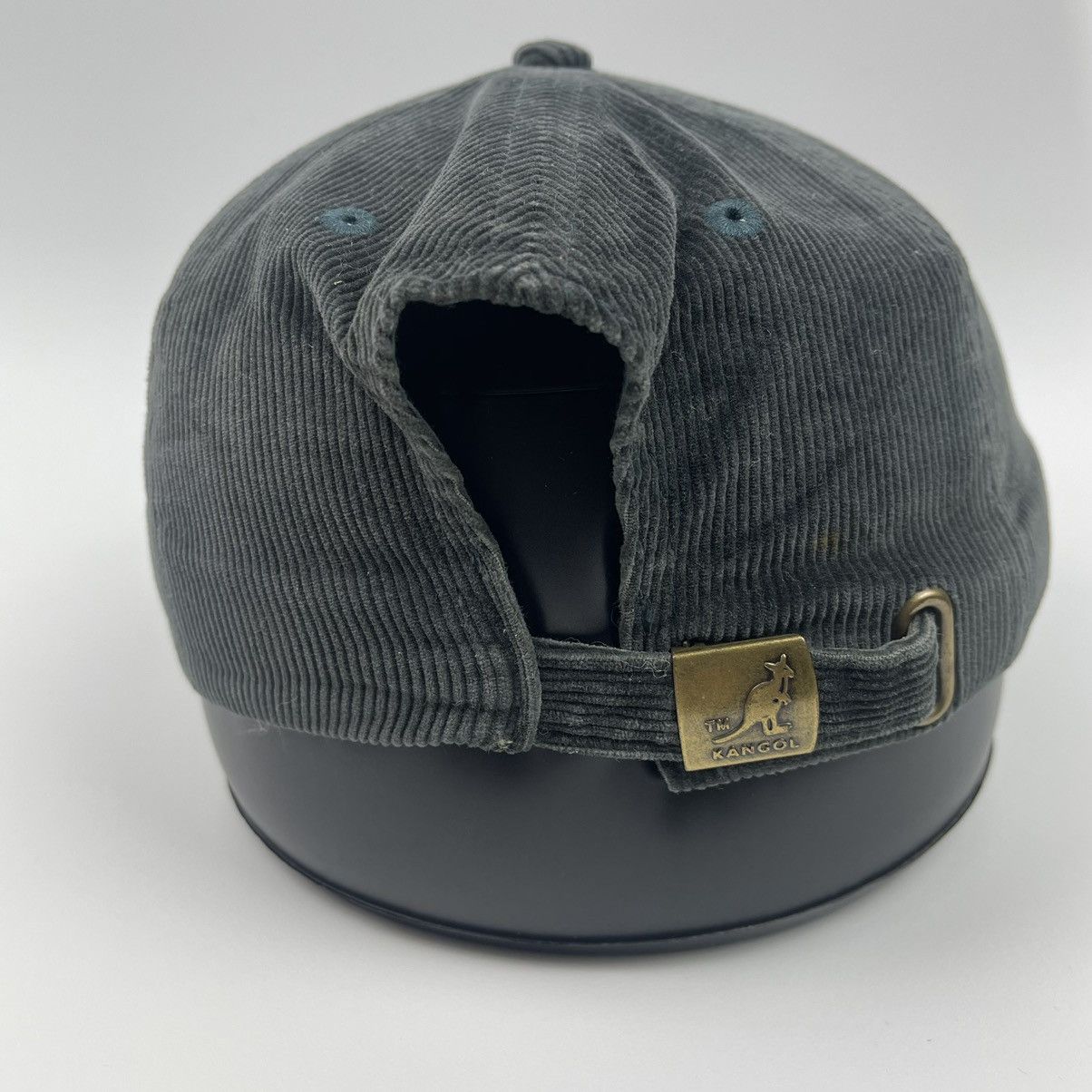 Kangol Kangol corduroy hat Size ONE SIZE - 10 Thumbnail