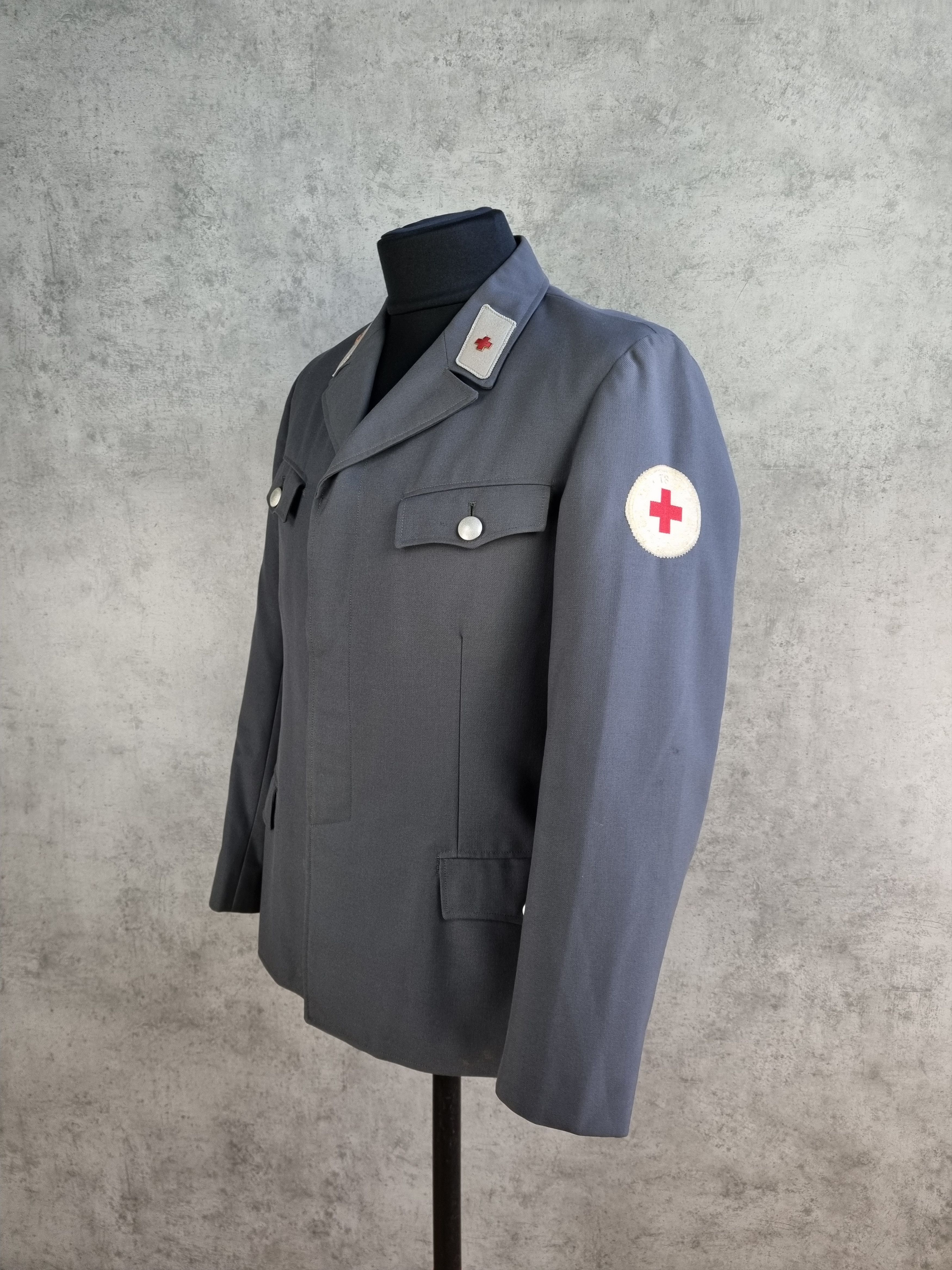 Other Vintage German Army Medical Uniform Officer Jacket Size US M / EU 48-50 / 2 - 5 Thumbnail