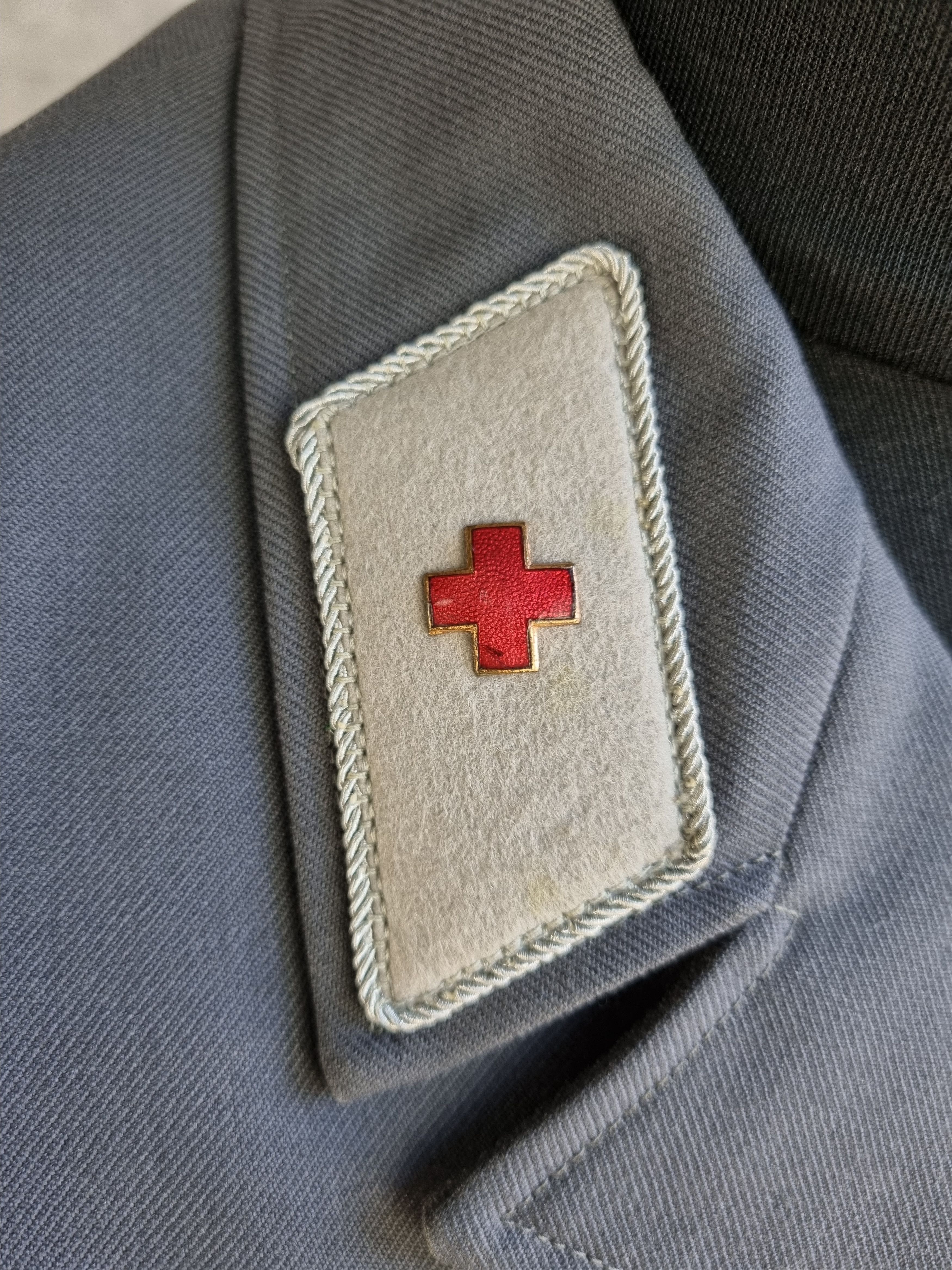 Other Vintage German Army Medical Uniform Officer Jacket Size US M / EU 48-50 / 2 - 11 Thumbnail