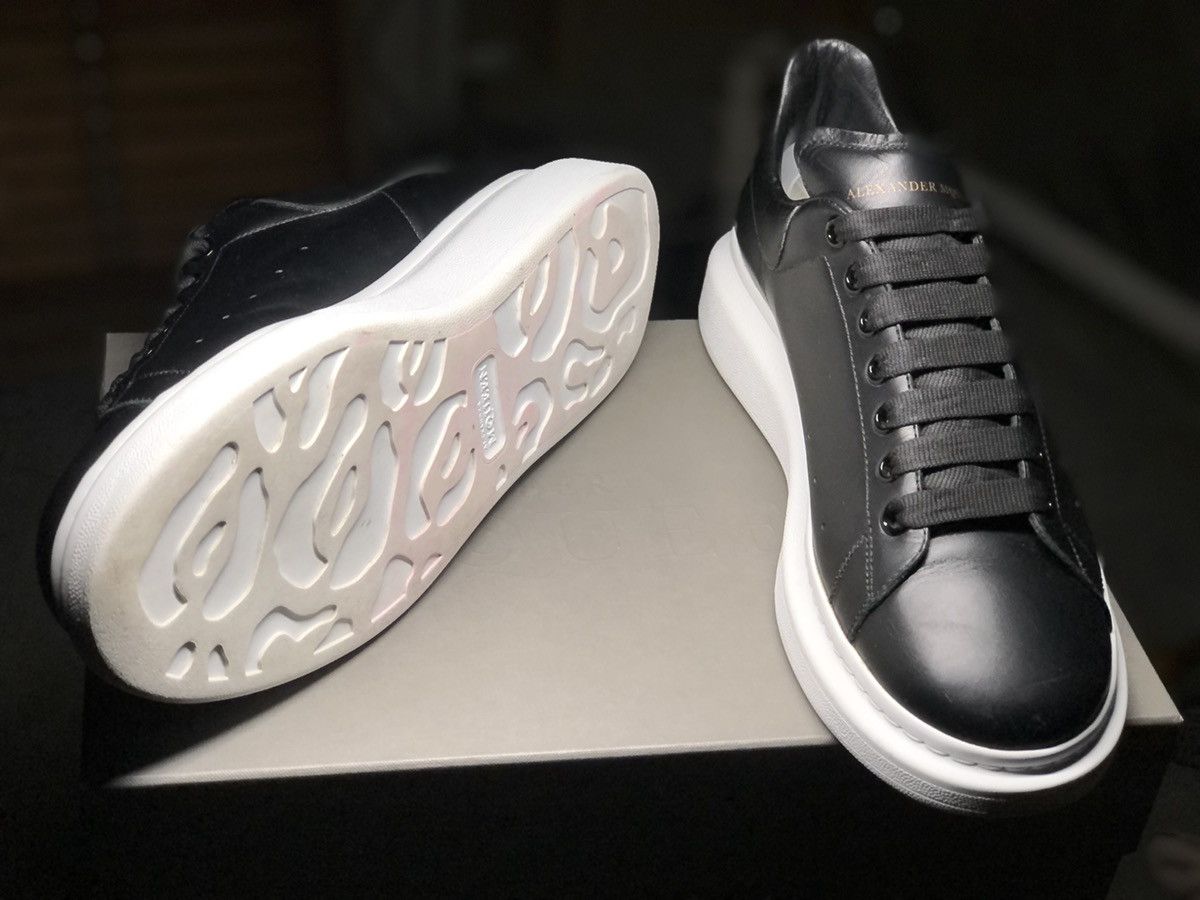 Alexander McQueen Alexander McQueen Oversized Larry Sneakers Size US 12 / EU 45 - 2 Thumbnail