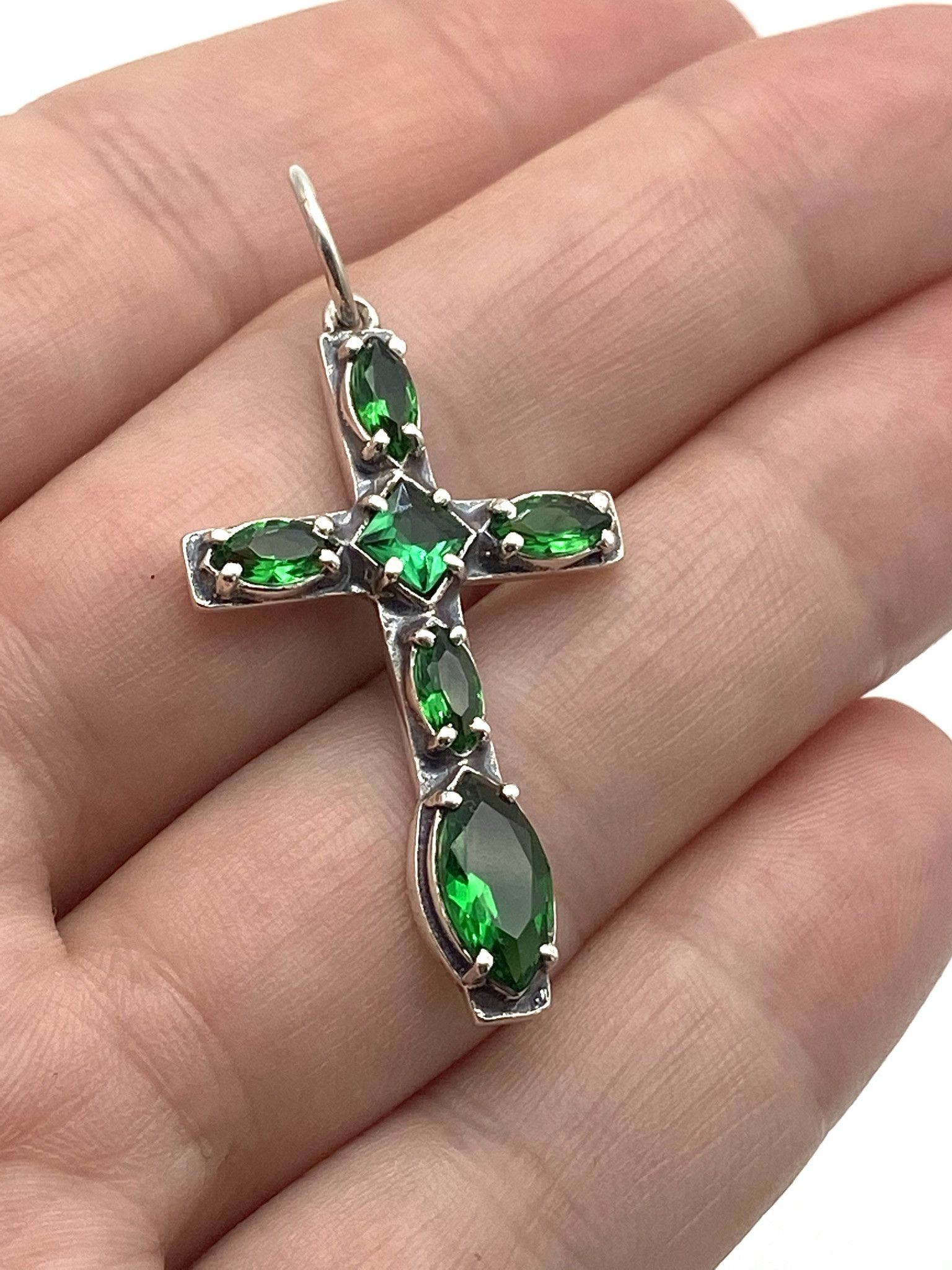 Jewelry Cross 925 Sterling Silver Emerald Crystal Size ONE SIZE - 3 Thumbnail