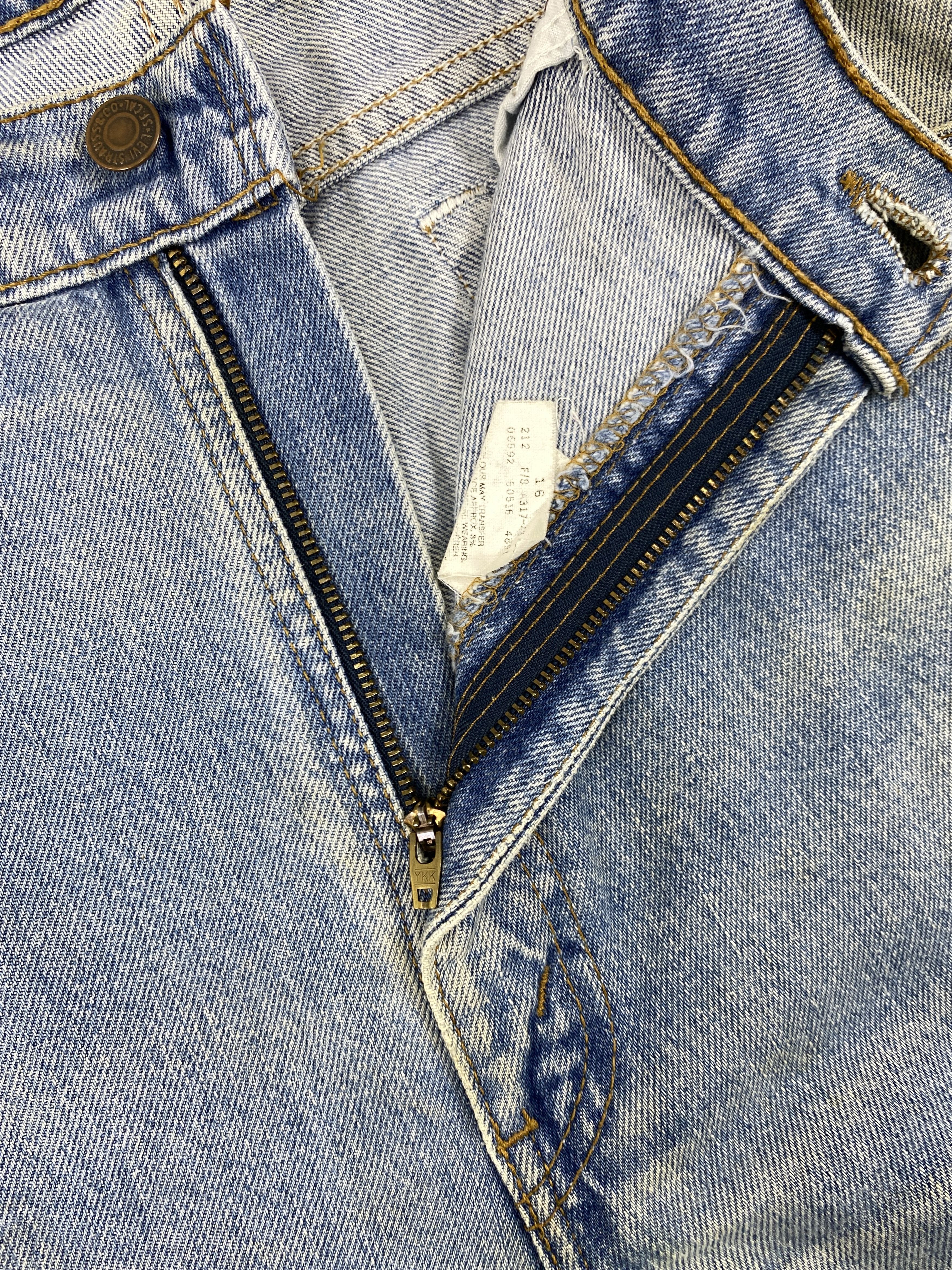 Levi's Light Wash Vintage Levi's 516 Jeans 40x33 Denim - JN1451 Size US 40 / EU 56 - 5 Thumbnail