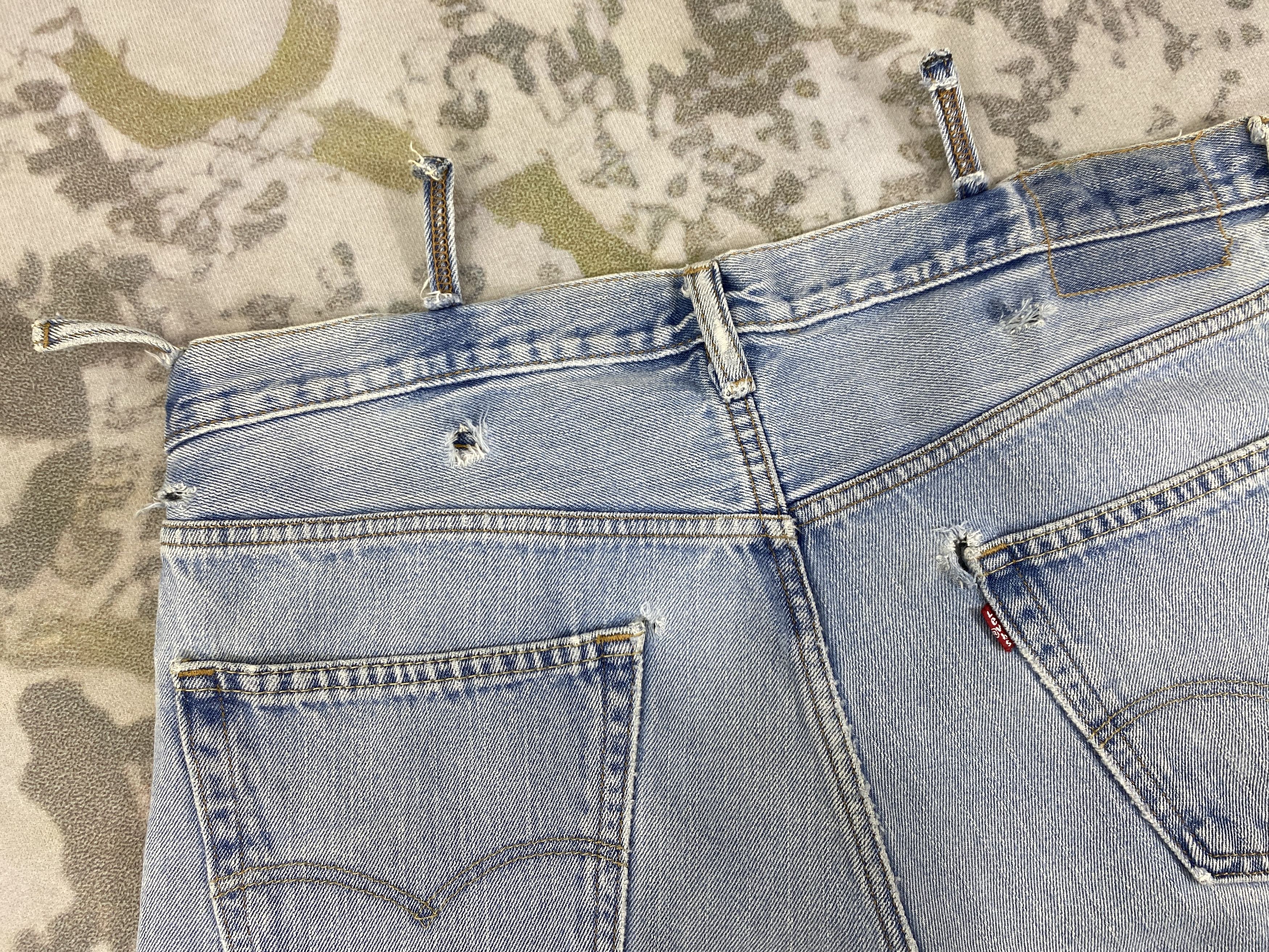Levi's Light Blue Vintage Levi's Jeans 38x31.5 Denim - JN1452 Size US 38 / EU 54 - 10 Thumbnail