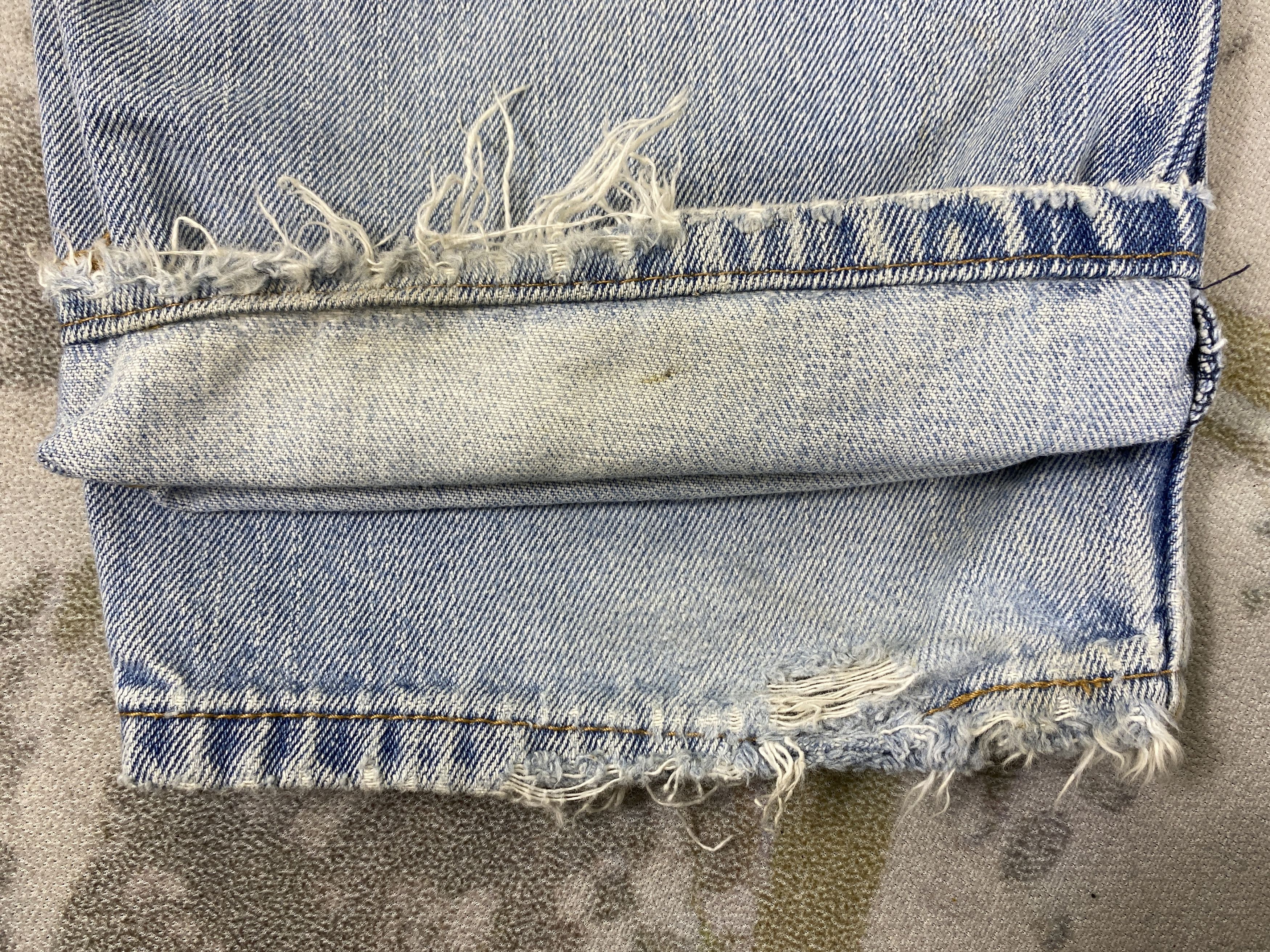Levi's Light Blue Vintage Levi's Jeans 38x31.5 Denim - JN1452 Size US 38 / EU 54 - 12 Thumbnail