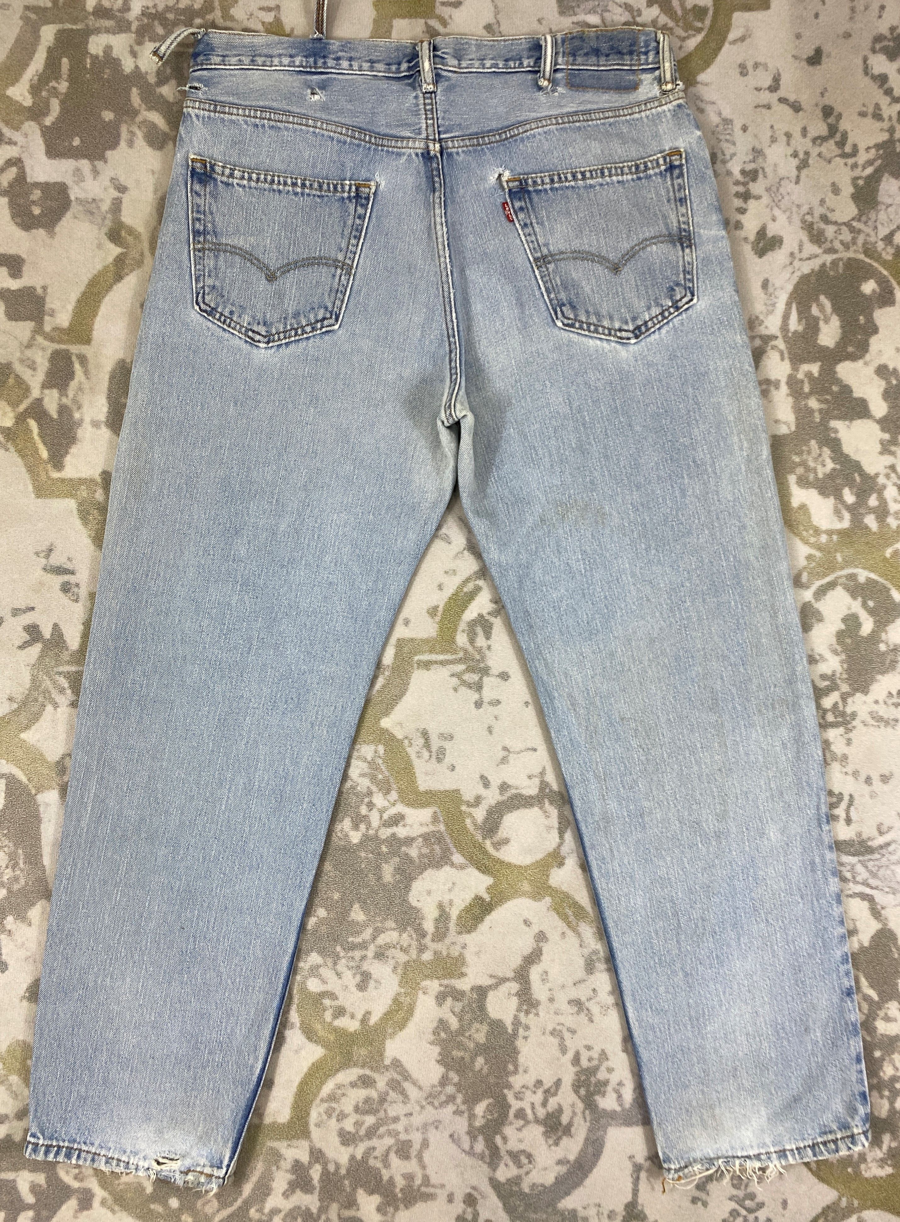 Levi's Light Blue Vintage Levi's Jeans 38x31.5 Denim - JN1452 Size US 38 / EU 54 - 2 Thumbnail