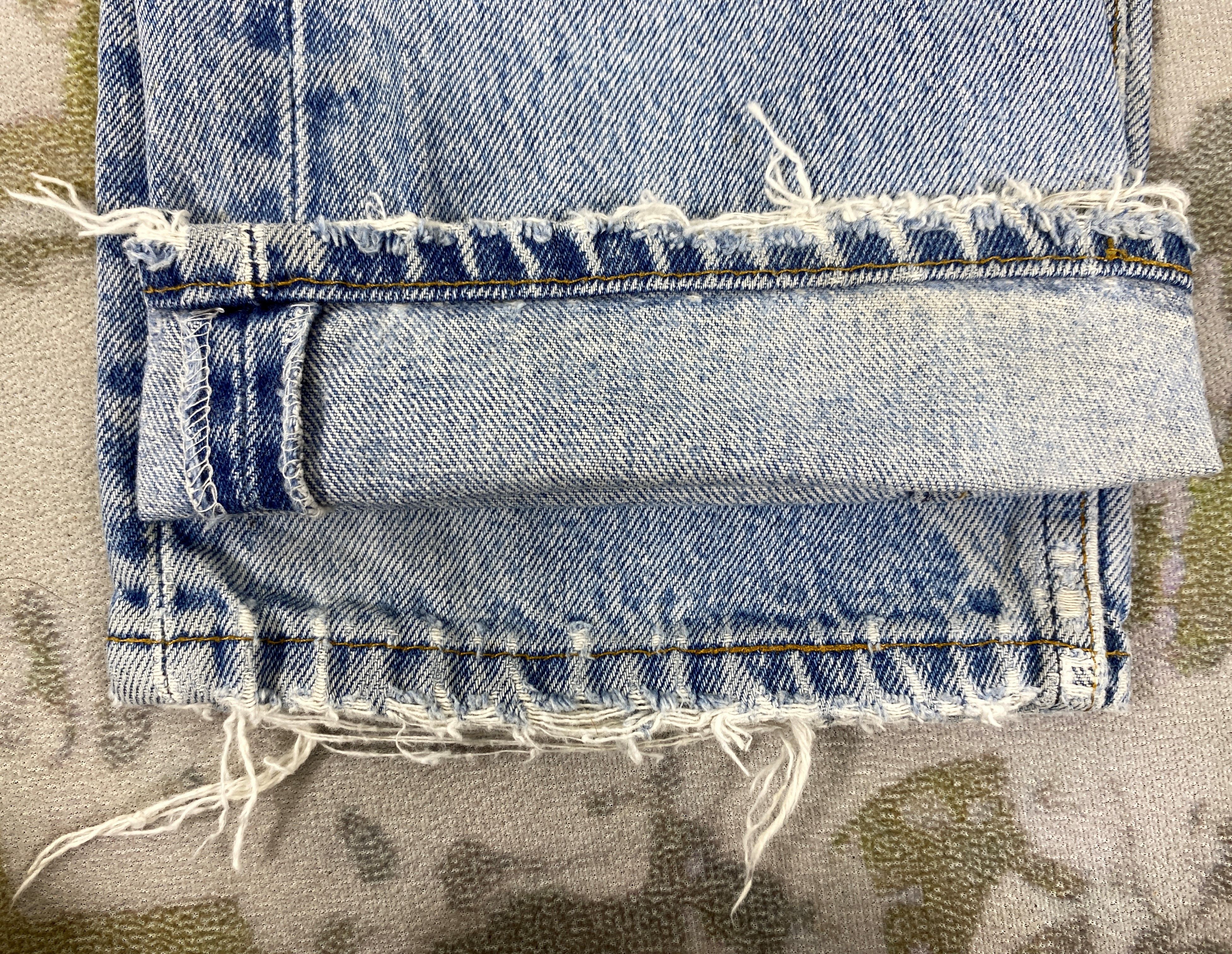 Levi's Light Blue Wash Vintage Levi's Jeans 29x30.5 Denim - JN1596 Size US 29 - 12 Thumbnail
