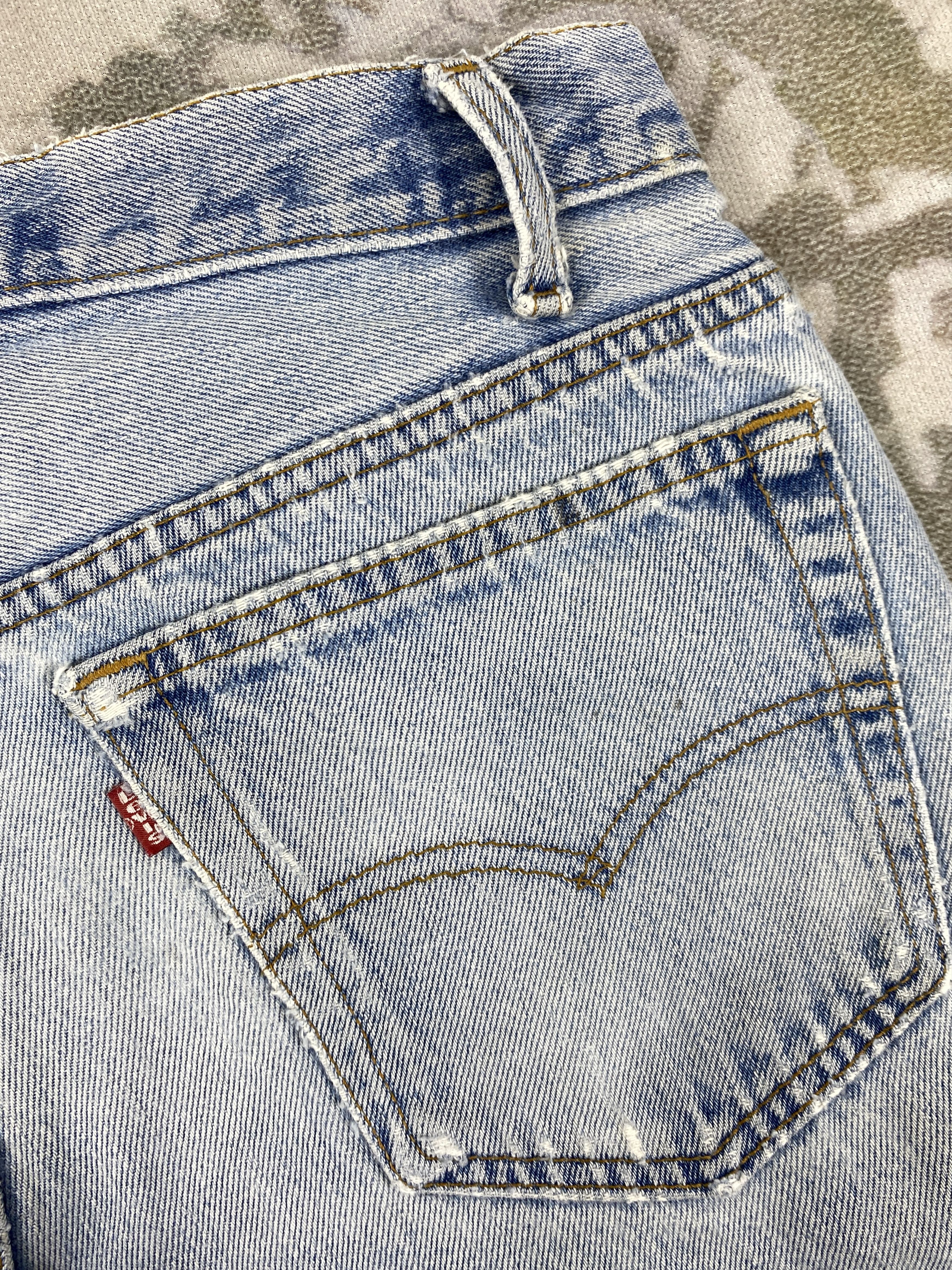 Levi's Light Blue Wash Vintage Levi's Jeans 29x30.5 Denim - JN1596 Size US 29 - 10 Thumbnail
