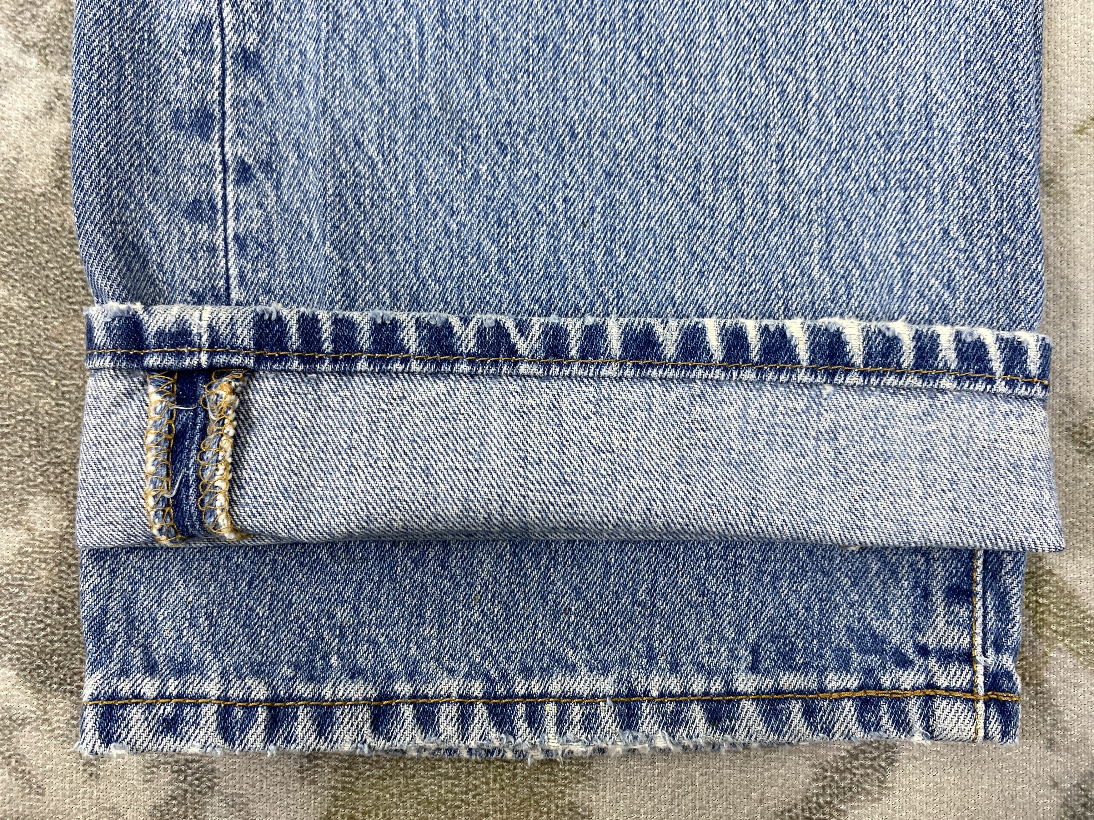 Levi's Blue Wash Vintage Levi's 501 Jeans 34x29 Denim - JN1618 Size US 34 / EU 50 - 13 Thumbnail