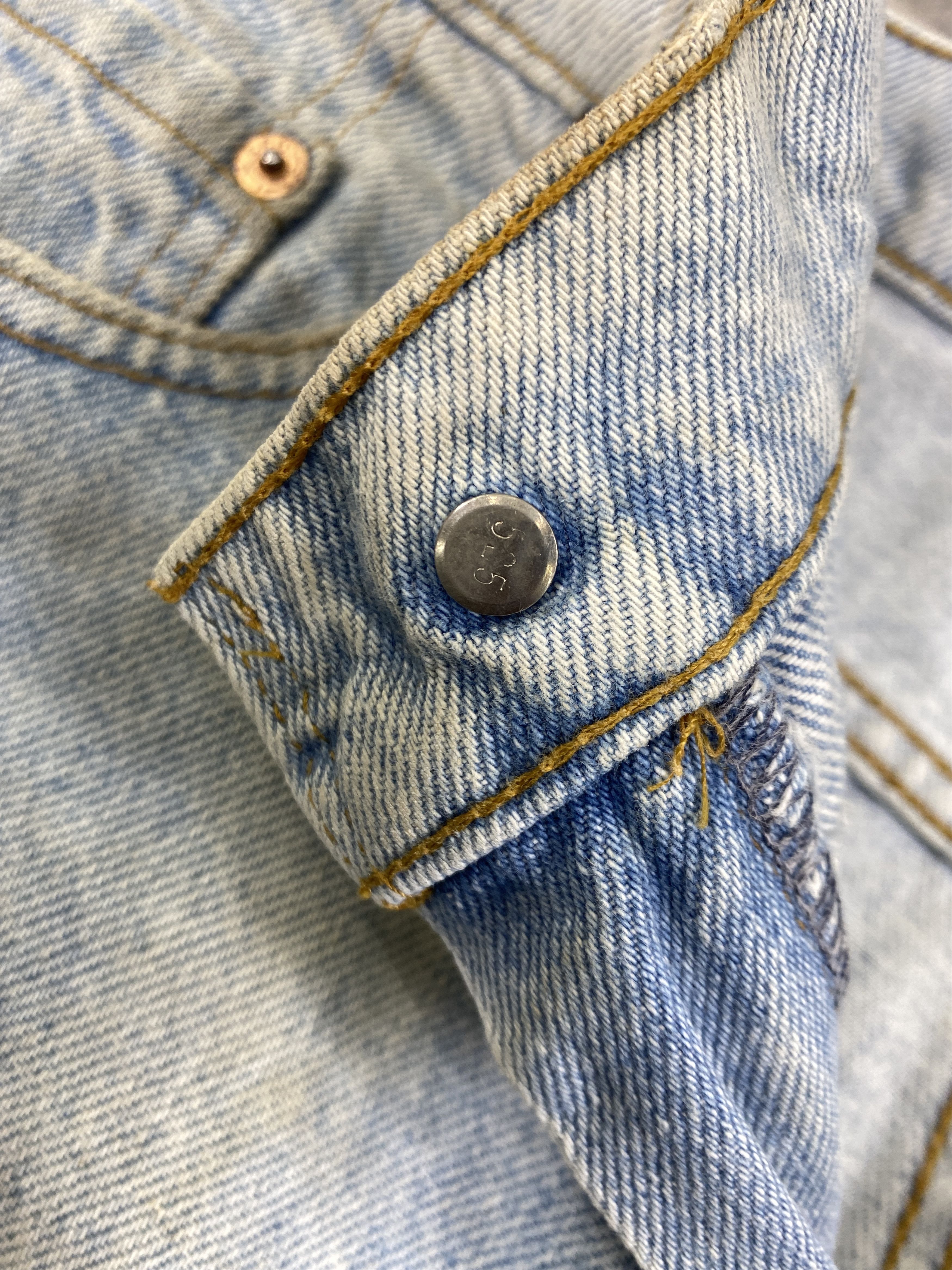 Levi's Light Blue Wash Vintage Levi's Jeans 32x31 Denim - JN2014 Size US 32 / EU 48 - 6 Thumbnail