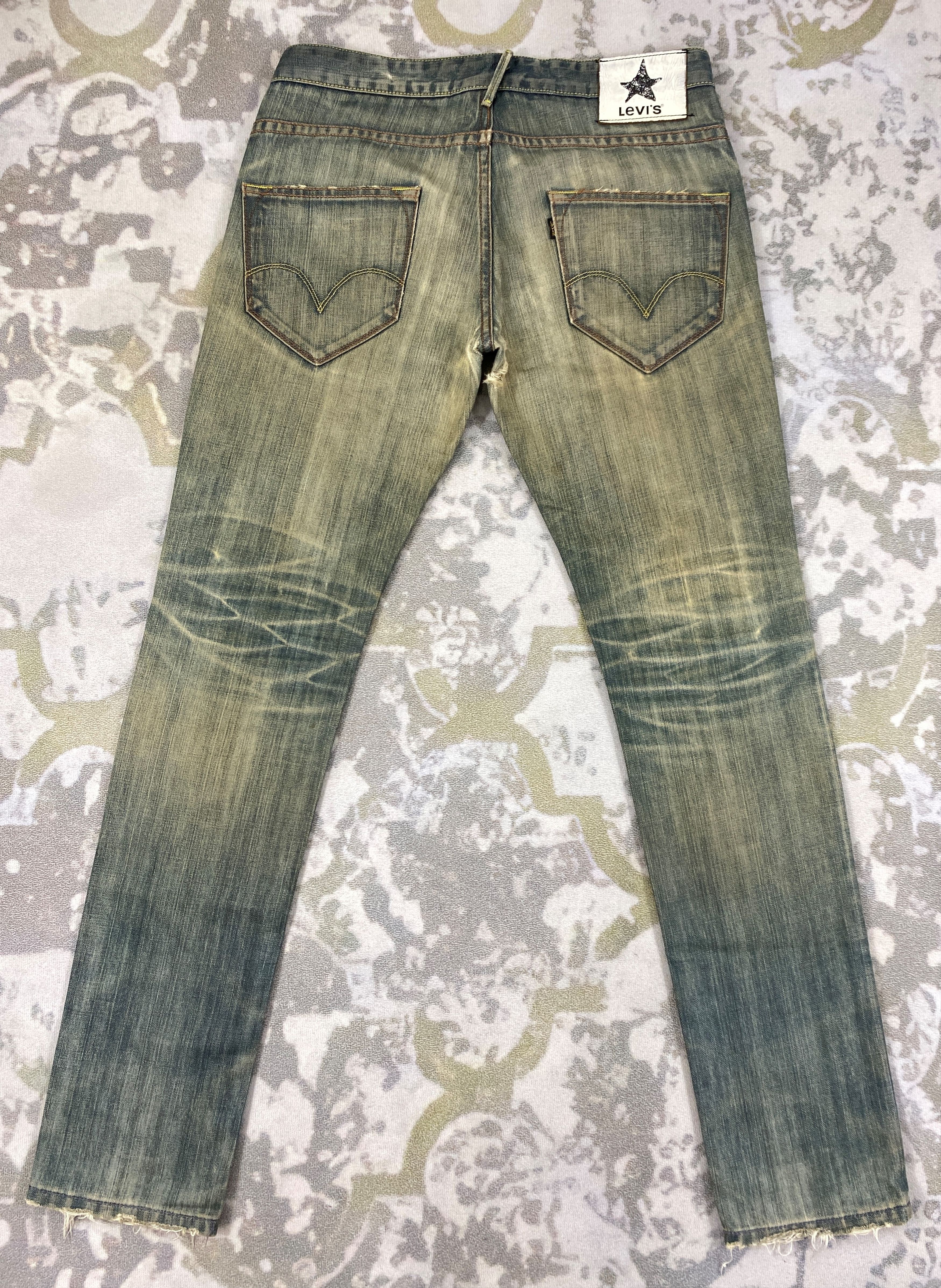 Levi's Faded Blue Indigo Vintage Levi's Jeans 34x33.5 - JN2051 Size US 34 / EU 50 - 2 Thumbnail