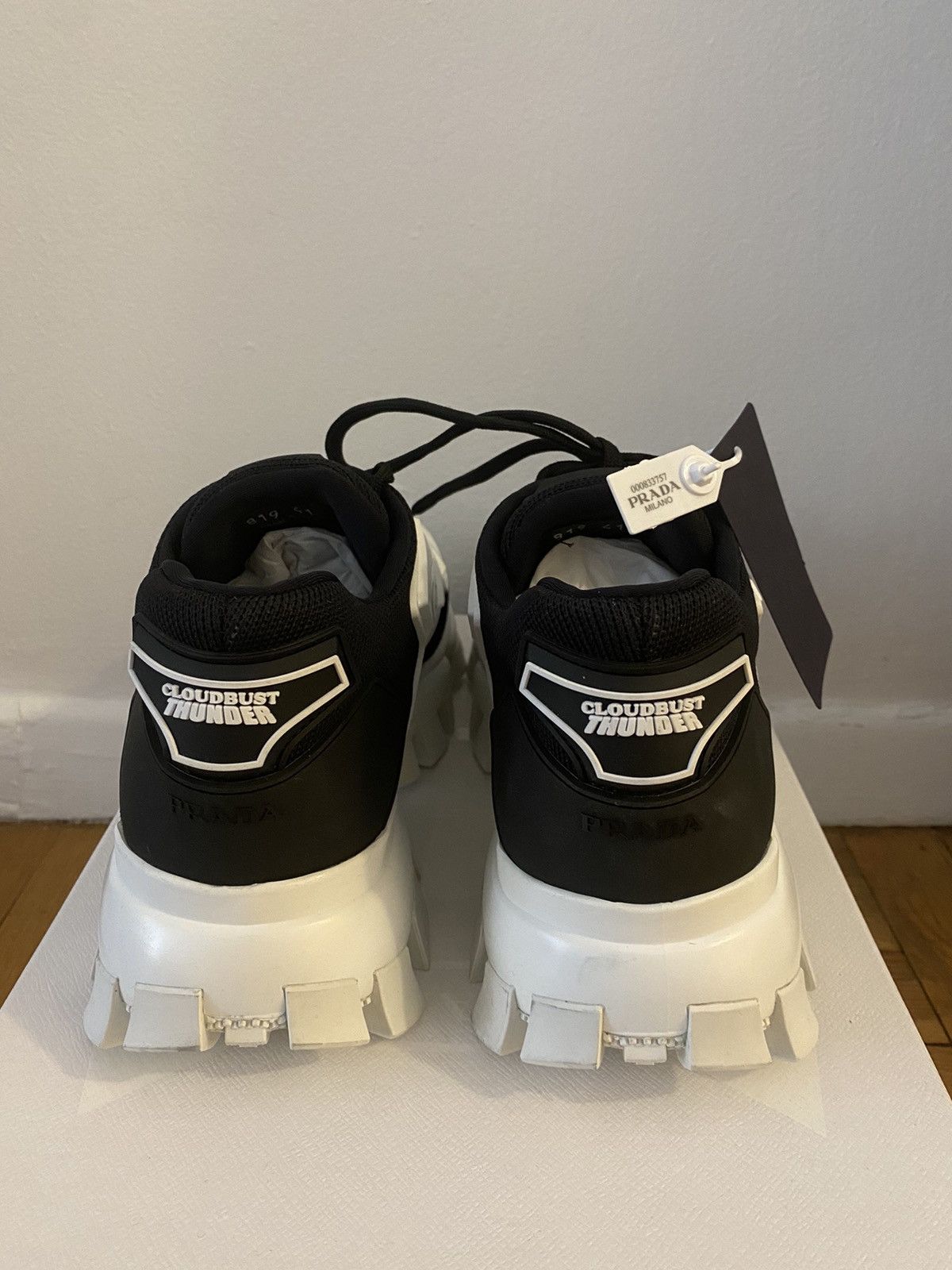 Prada Prada Cloudbust Thunder Sneakers in Black and White Size US 8.5 / EU 41-42 - 4 Thumbnail
