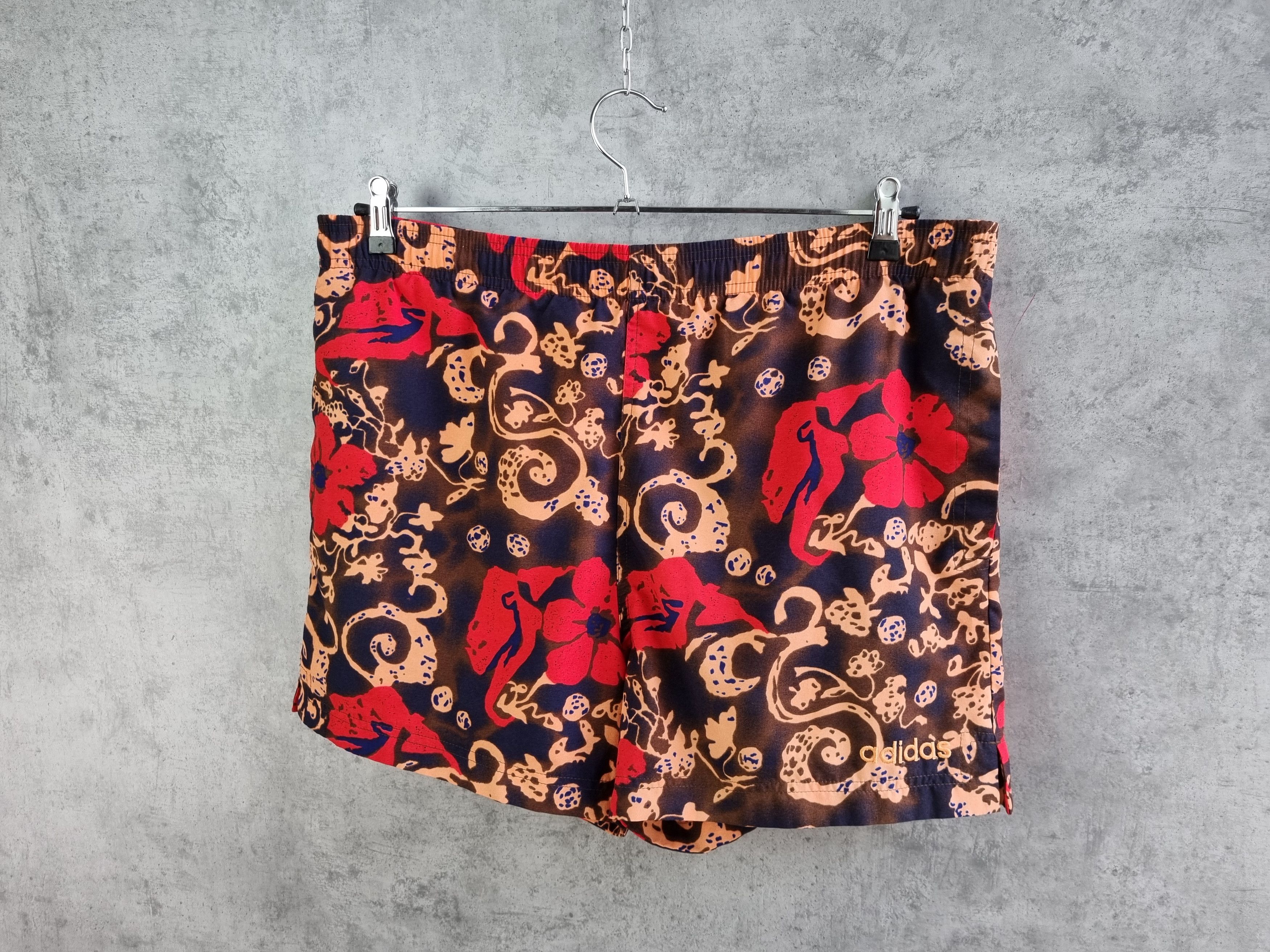 Adidas × Vintage Adidas Hawaiian Floral Print Swimming Sport Shorts Size US 33 - 10 Thumbnail