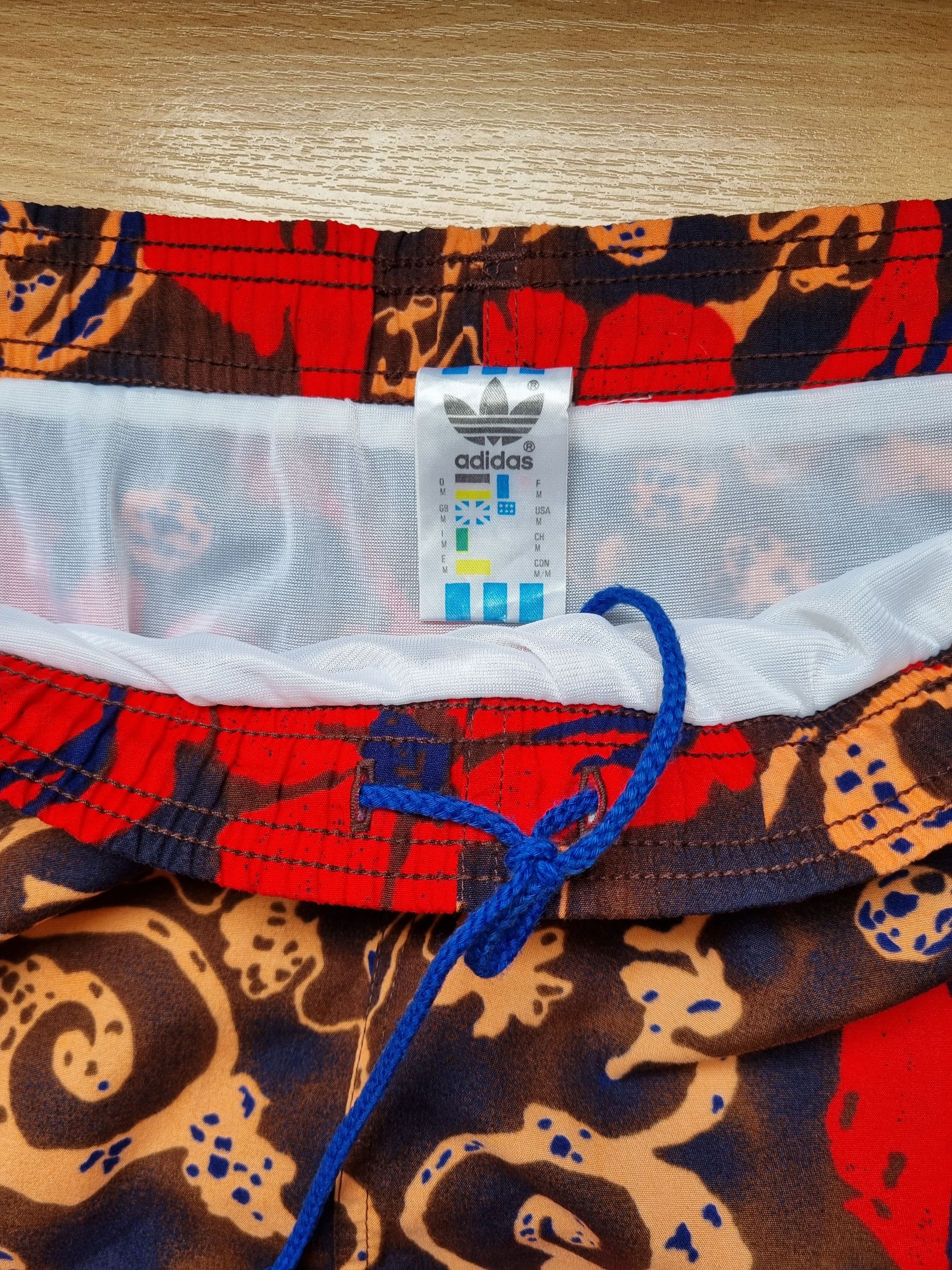 Adidas × Vintage Adidas Hawaiian Floral Print Swimming Sport Shorts Size US 33 - 4 Thumbnail